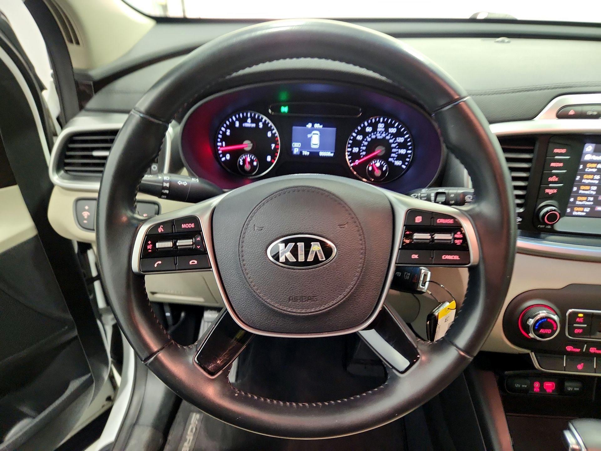 Thumbnail: 2019 Kia Sorento - 10