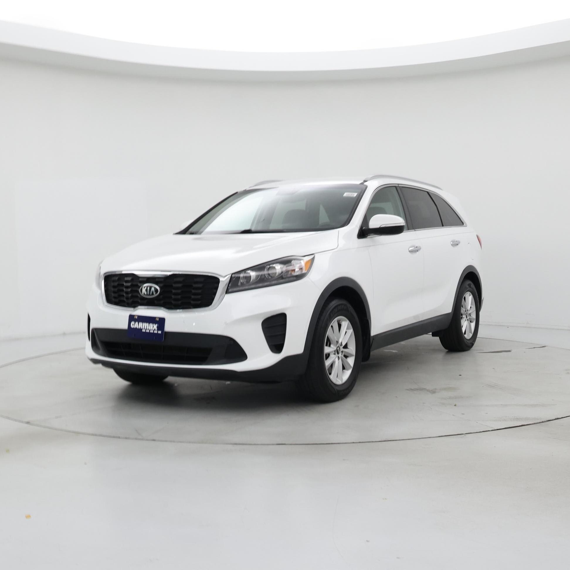 Thumbnail: 2019 Kia Sorento - 4