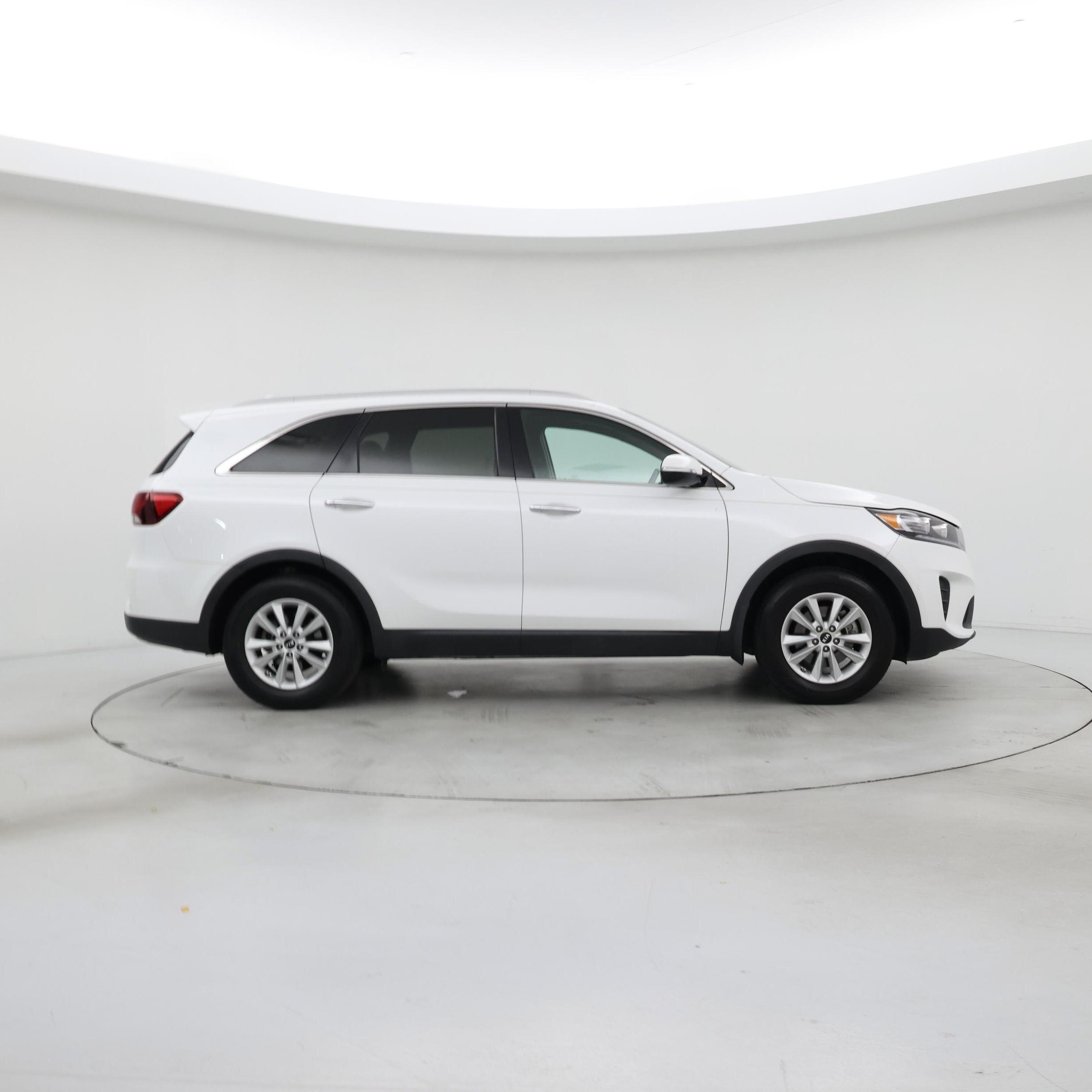 Thumbnail: 2019 Kia Sorento - 7
