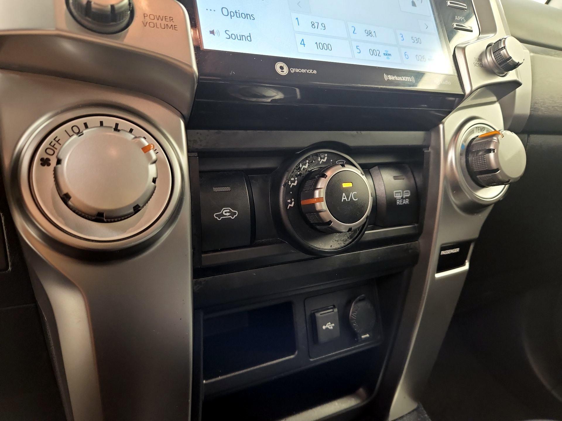 Thumbnail: 2024 Toyota 4Runner - 17