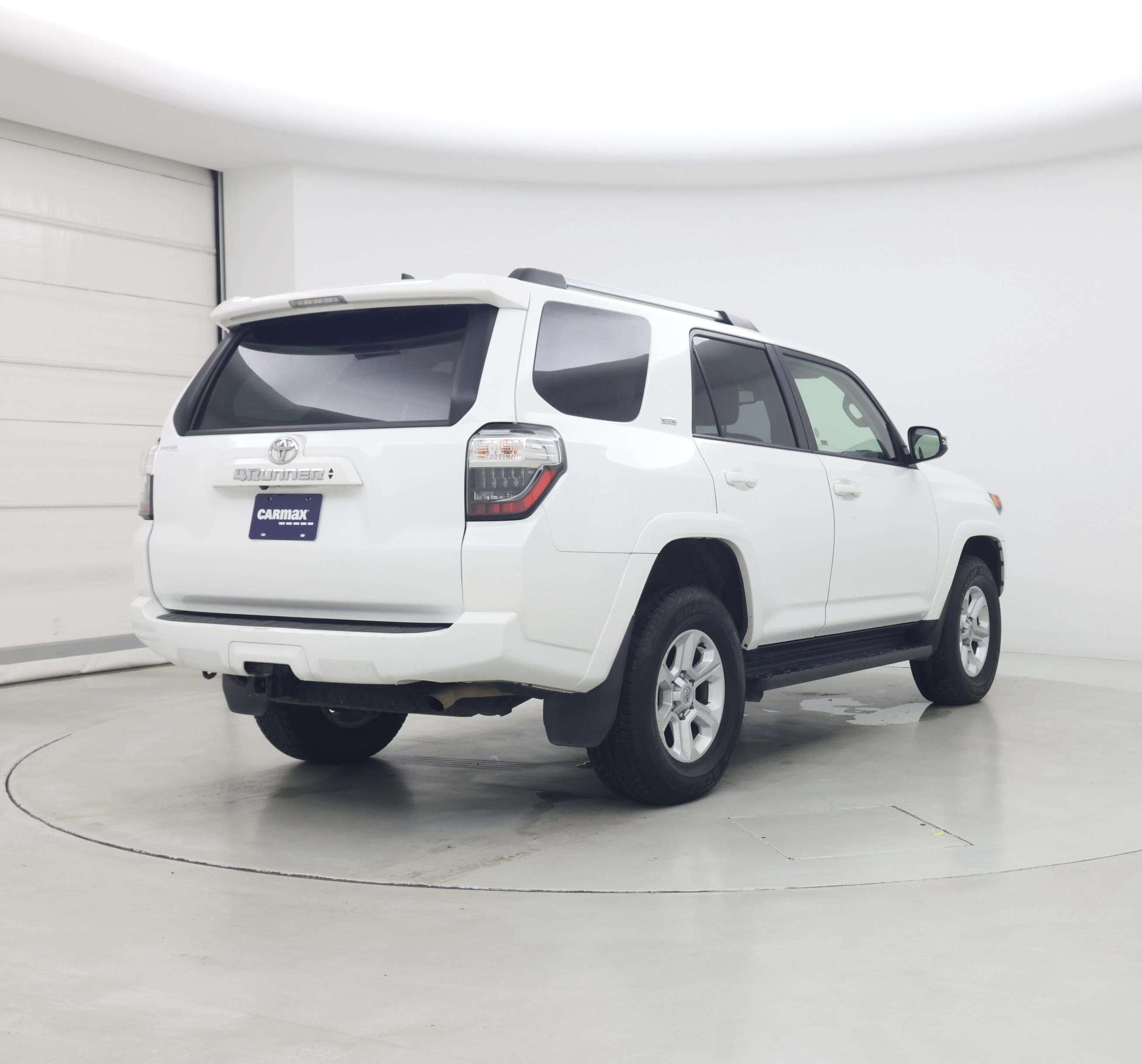 Thumbnail: 2024 Toyota 4Runner - 8
