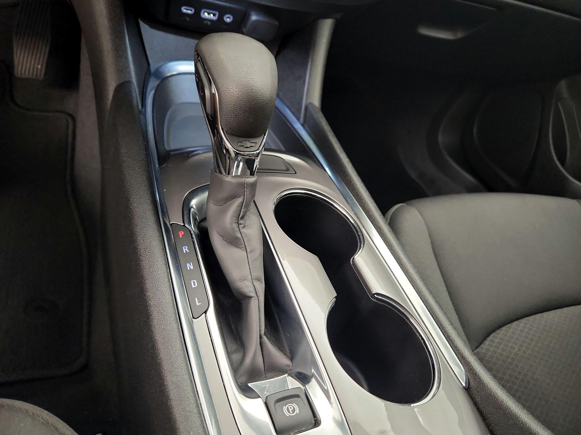 Thumbnail: 2023 Chevrolet Malibu - 17