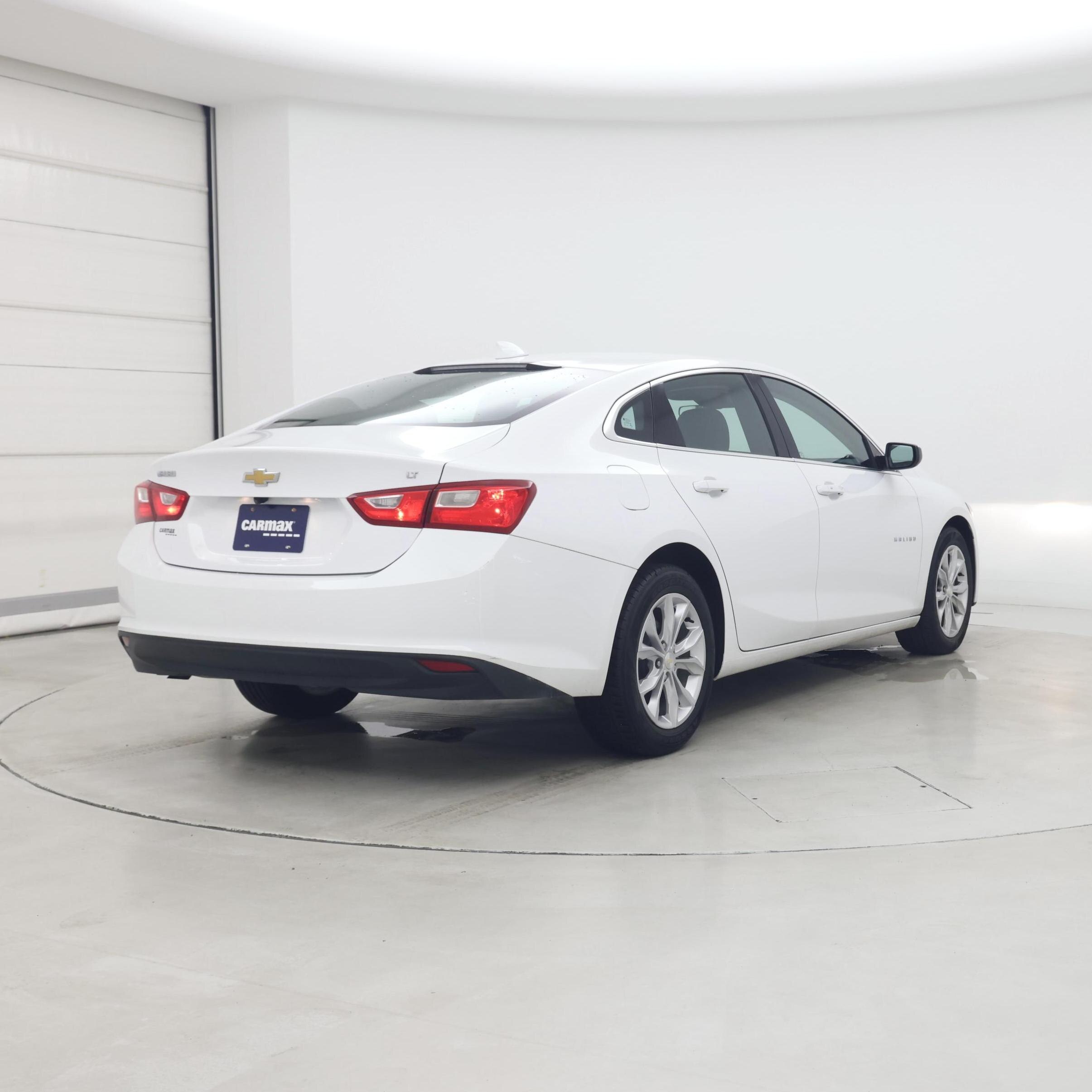 Thumbnail: 2023 Chevrolet Malibu - 8
