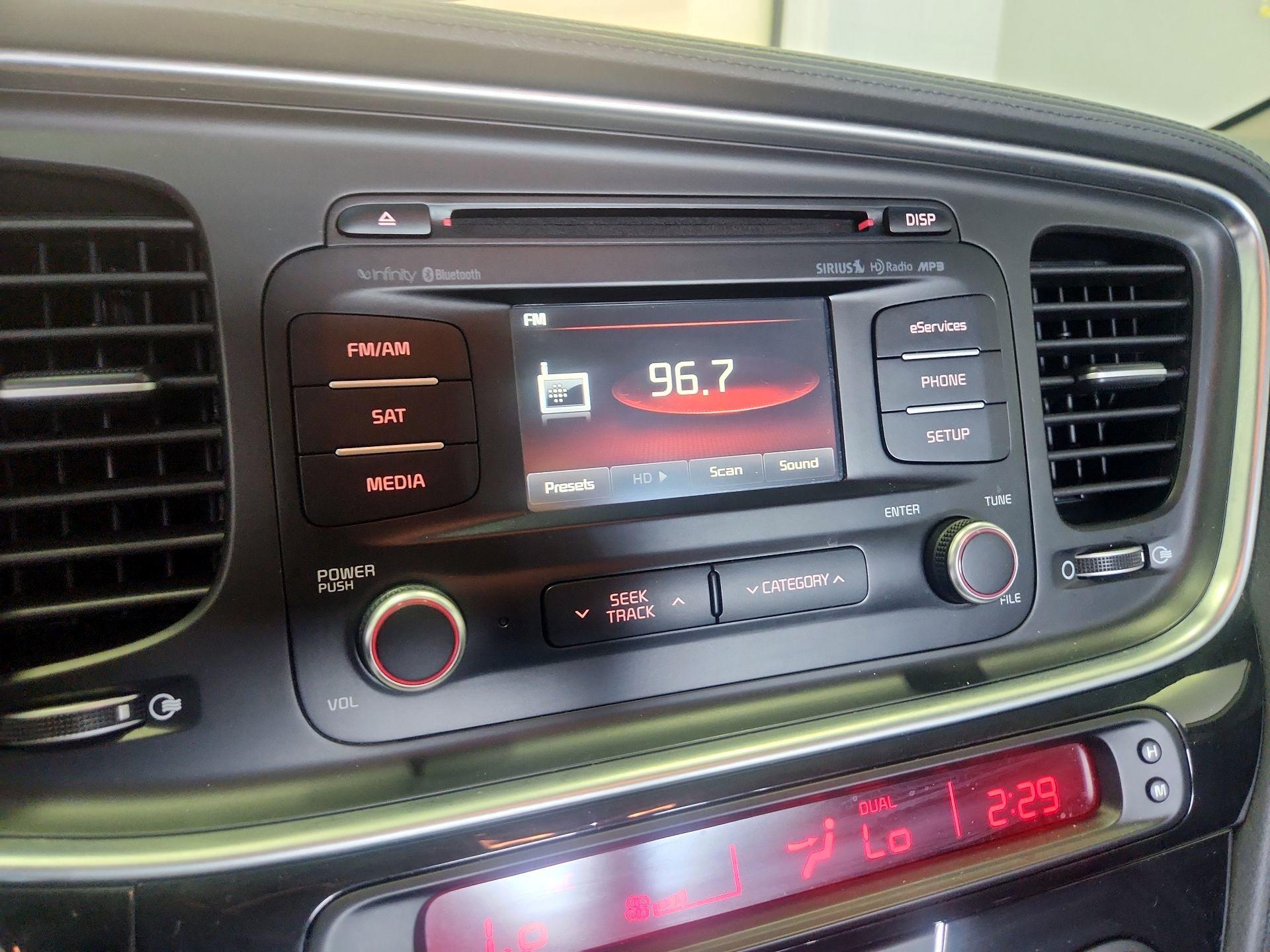 Thumbnail: 2015 Kia Optima - 14