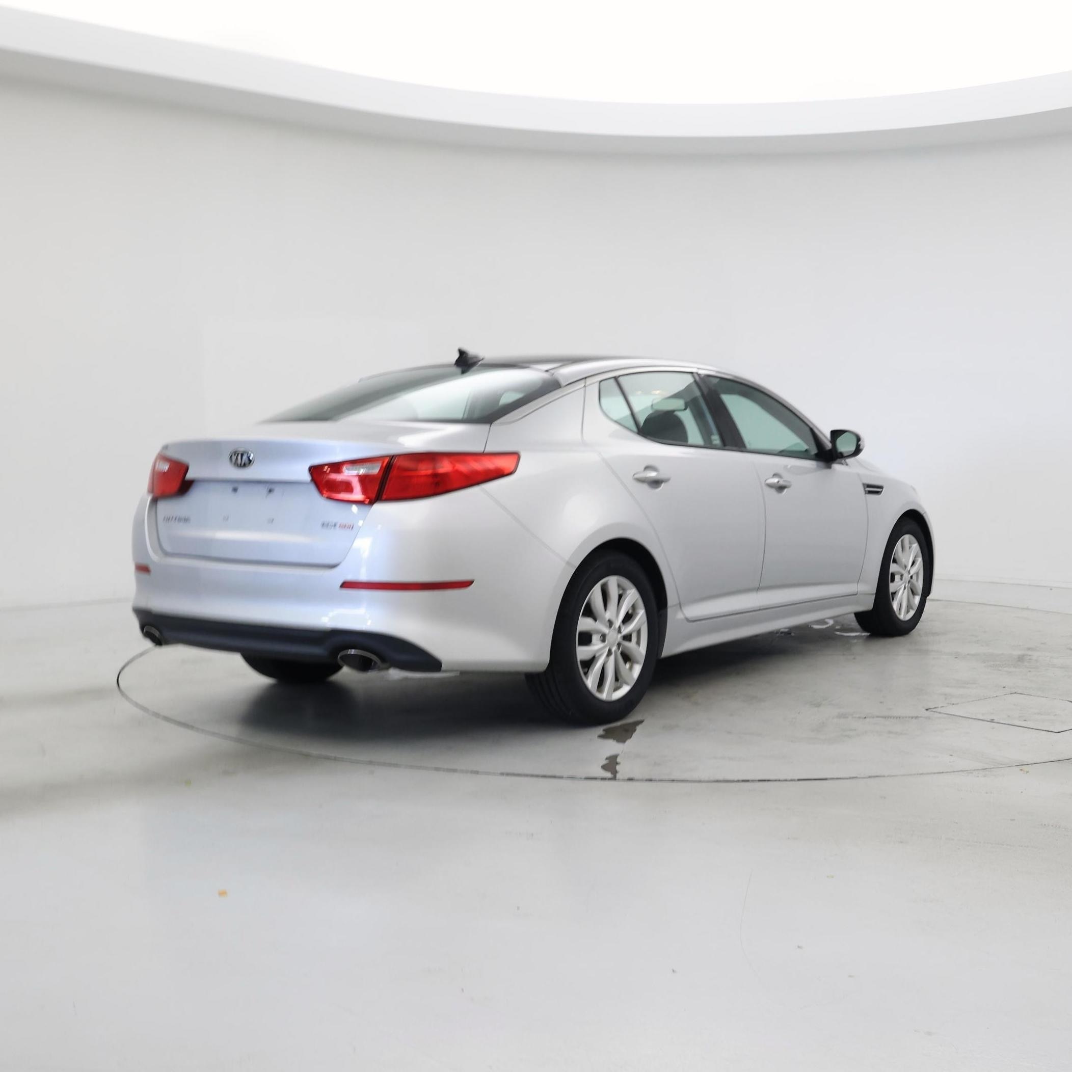 Thumbnail: 2015 Kia Optima - 8