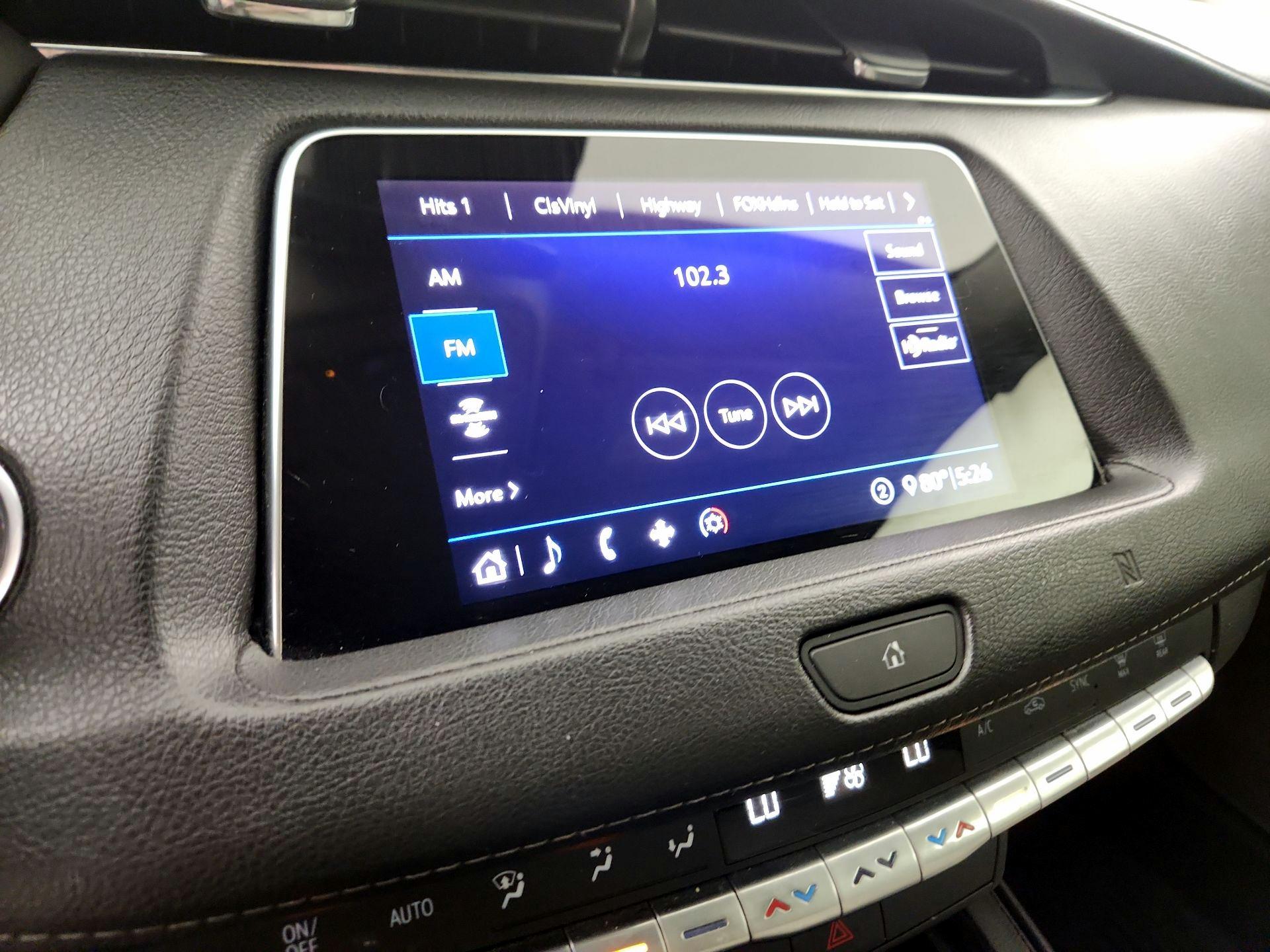 Thumbnail: 2020 Cadillac XT4 - 13