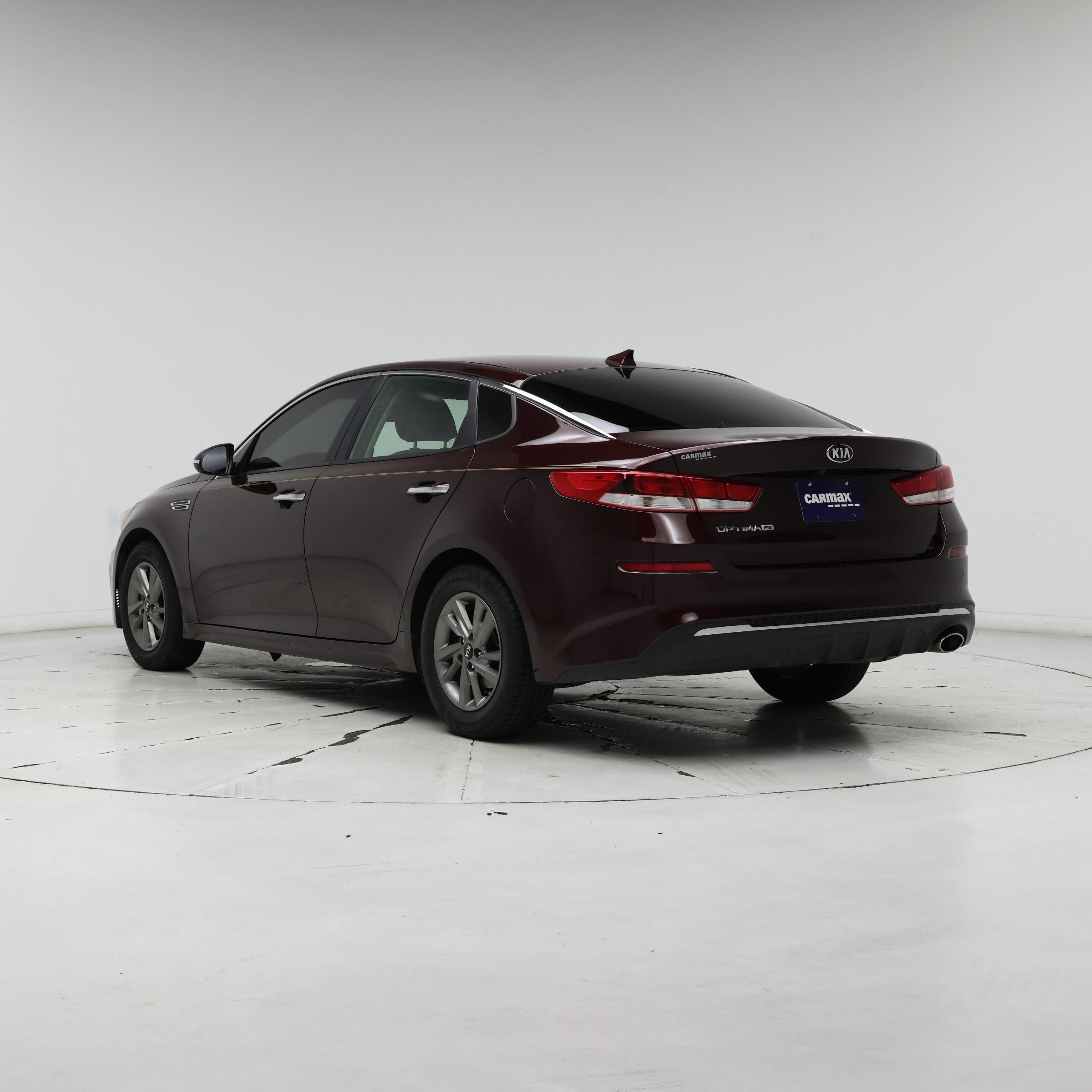 Thumbnail: 2020 Kia Optima - 2