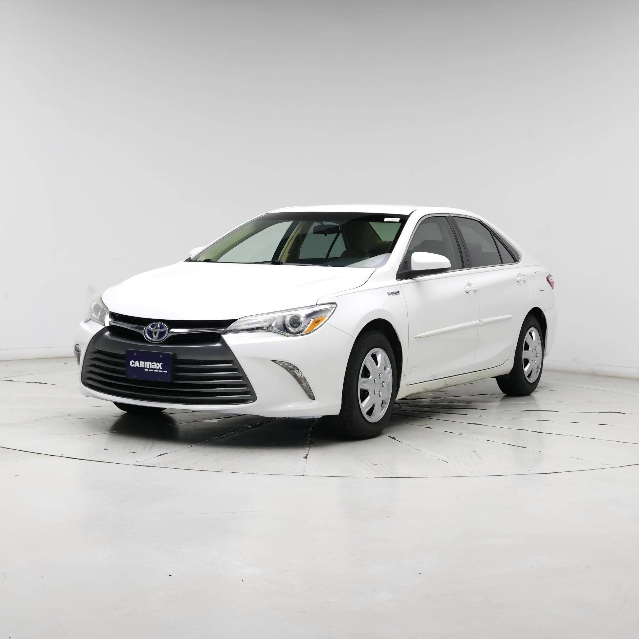 Thumbnail: 2015 Toyota Camry - 4