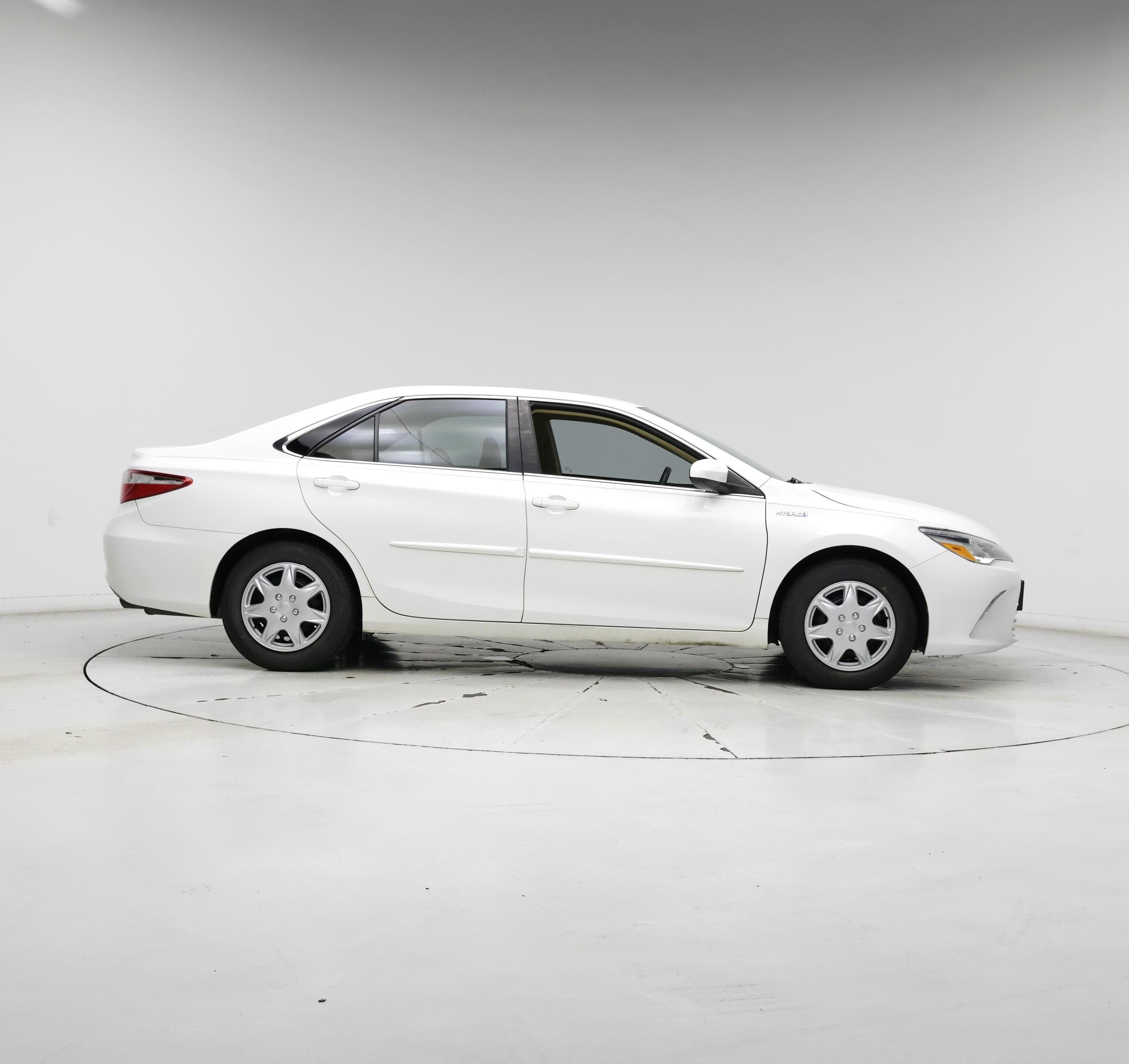 Thumbnail: 2015 Toyota Camry - 7