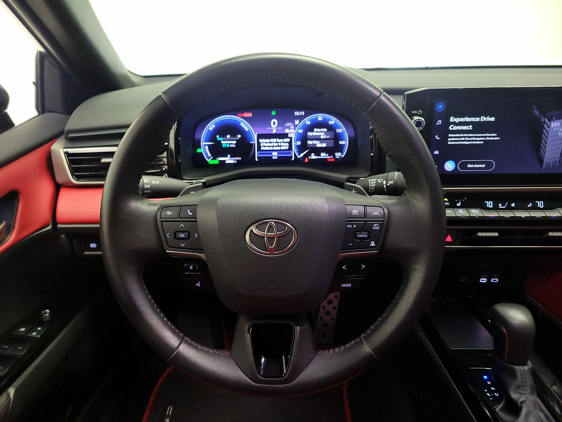 Thumbnail: 2025 Toyota Camry - 10