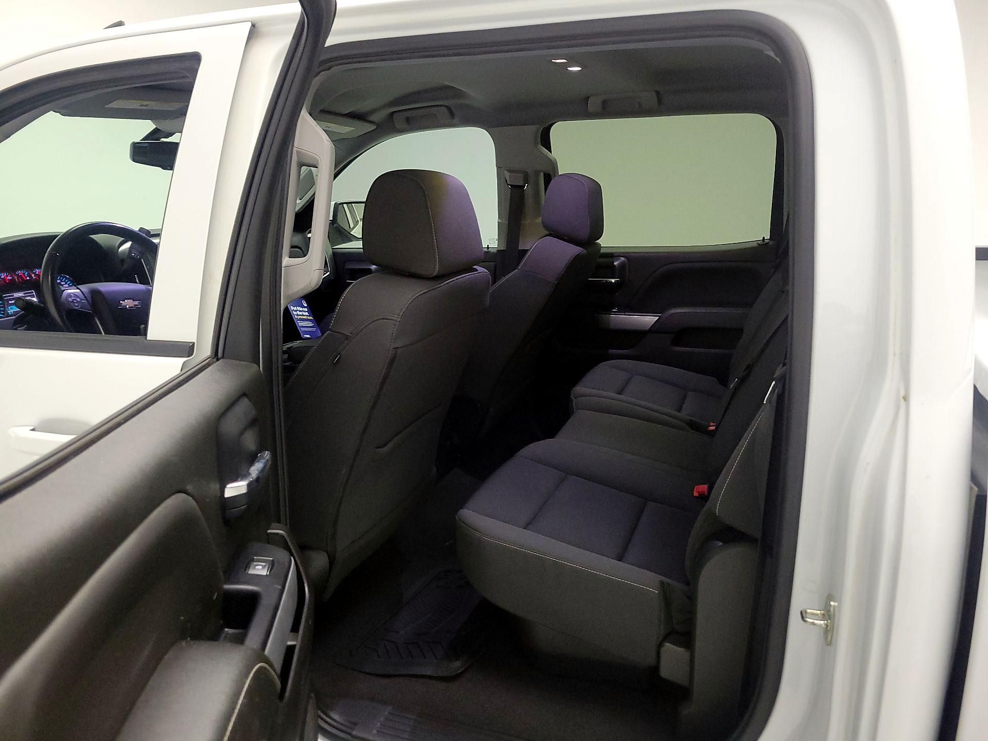 Thumbnail: 2018 Chevrolet Silverado 1500 - 19