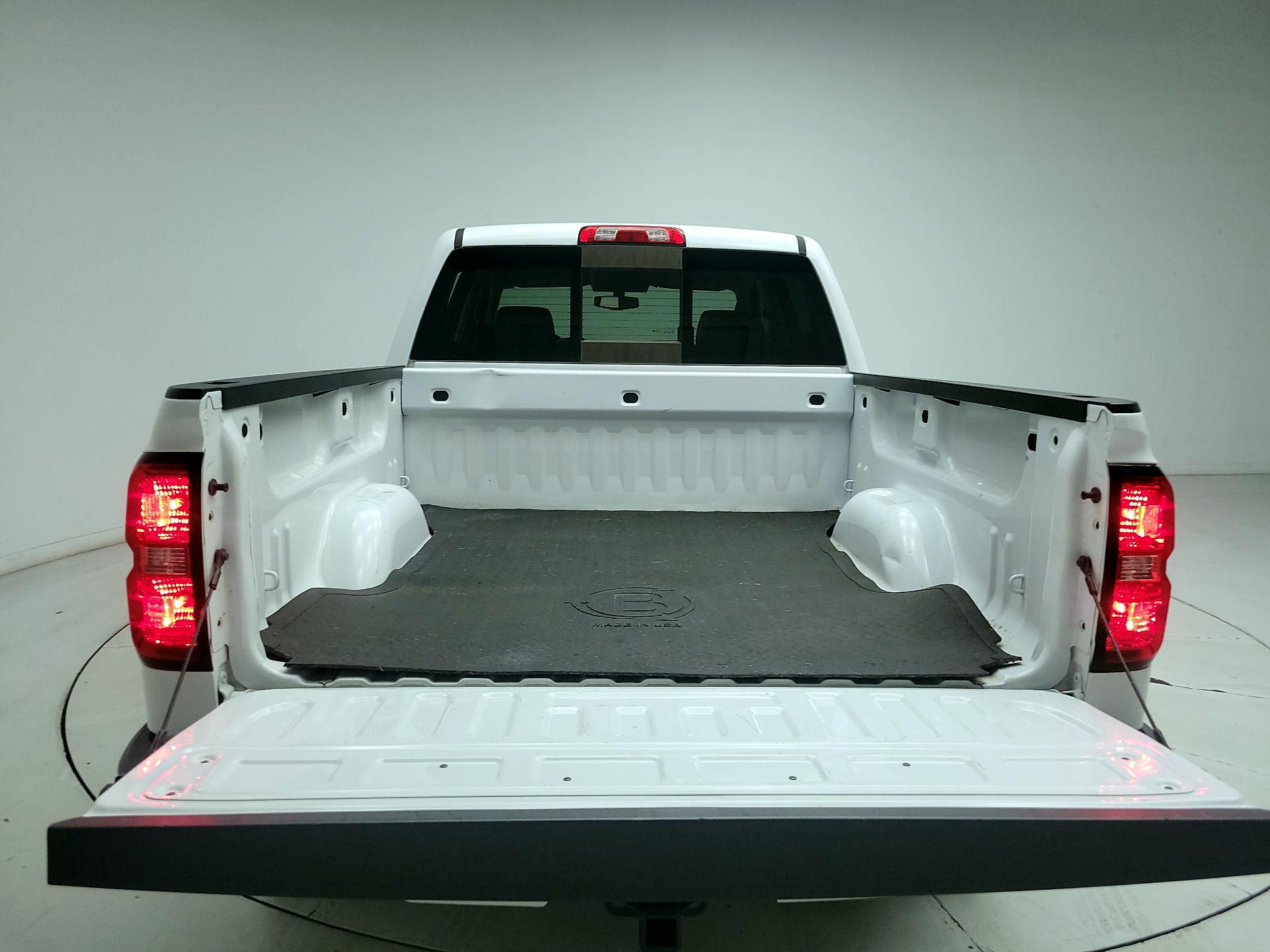 Thumbnail: 2018 Chevrolet Silverado 1500 - 20