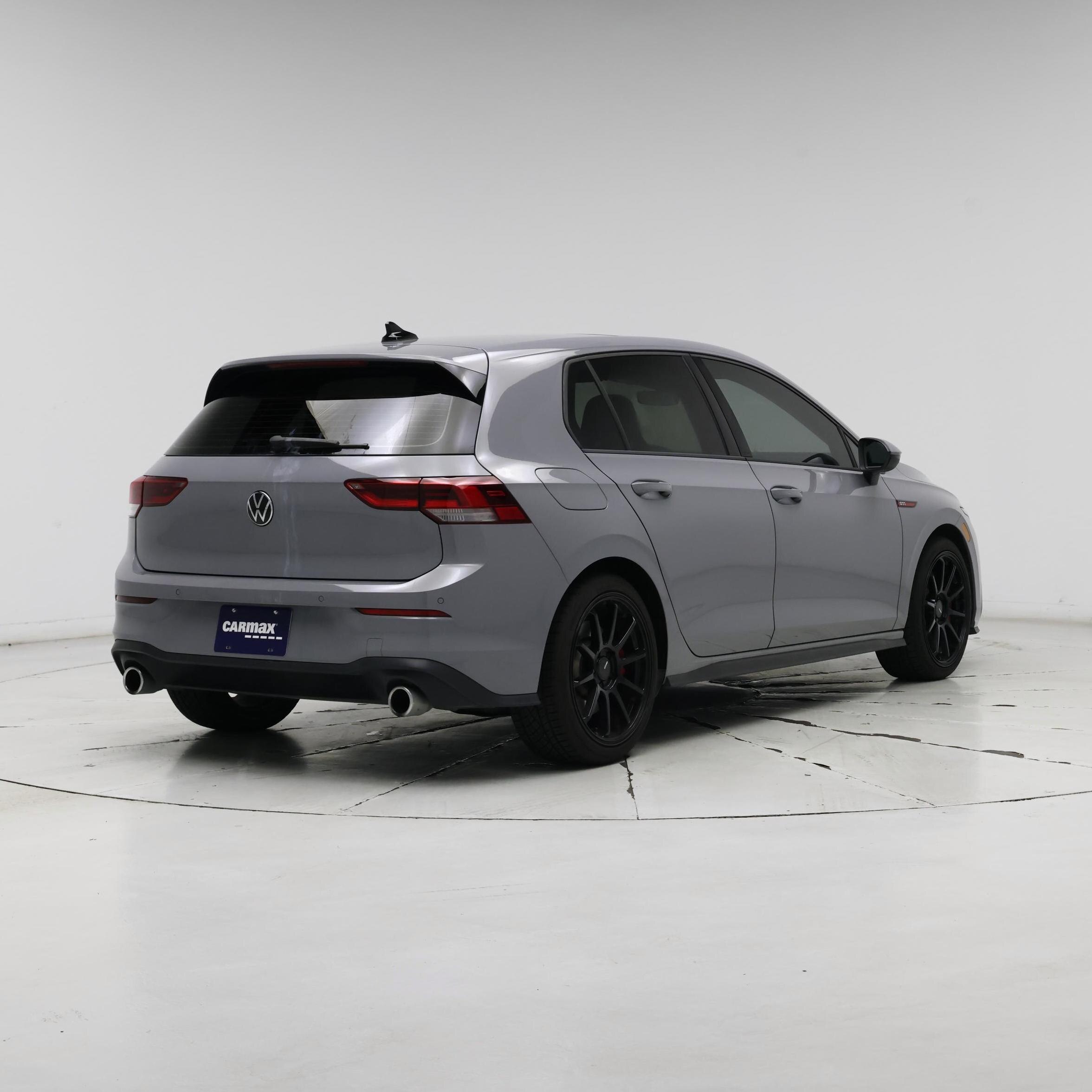 Thumbnail: 2022 Volkswagen Golf - 8