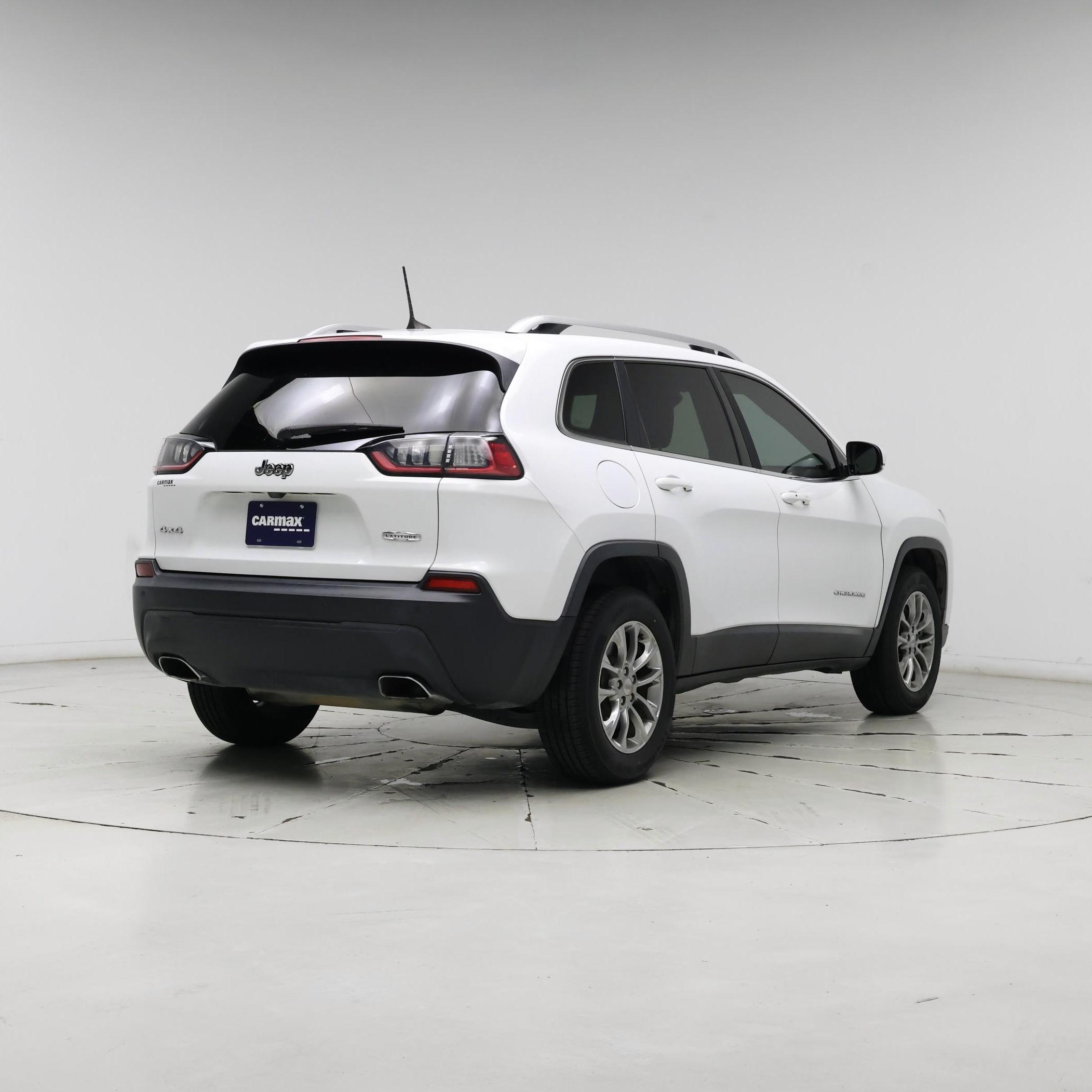 Thumbnail: 2019 Jeep Cherokee - 8
