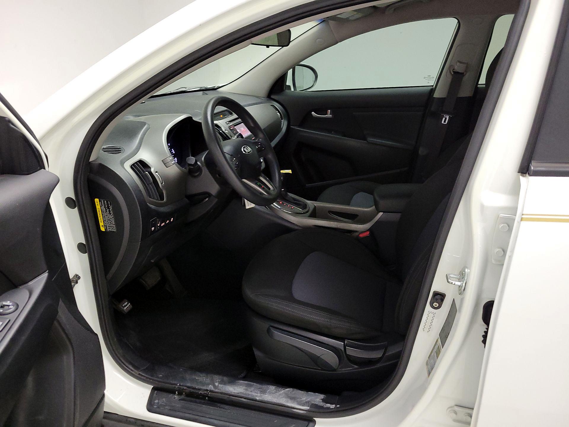 Thumbnail: 2014 Kia Sportage - 11