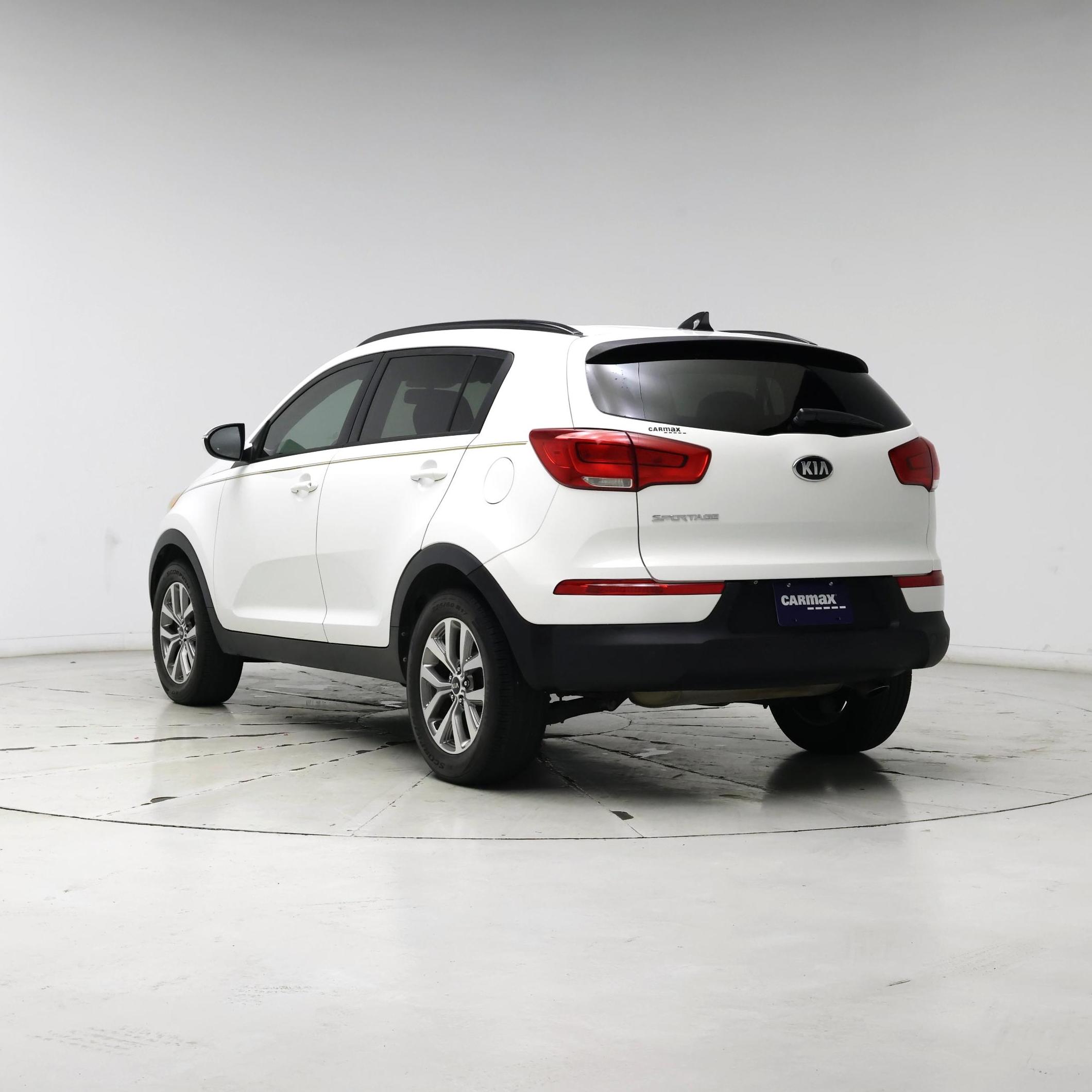 Thumbnail: 2014 Kia Sportage - 2