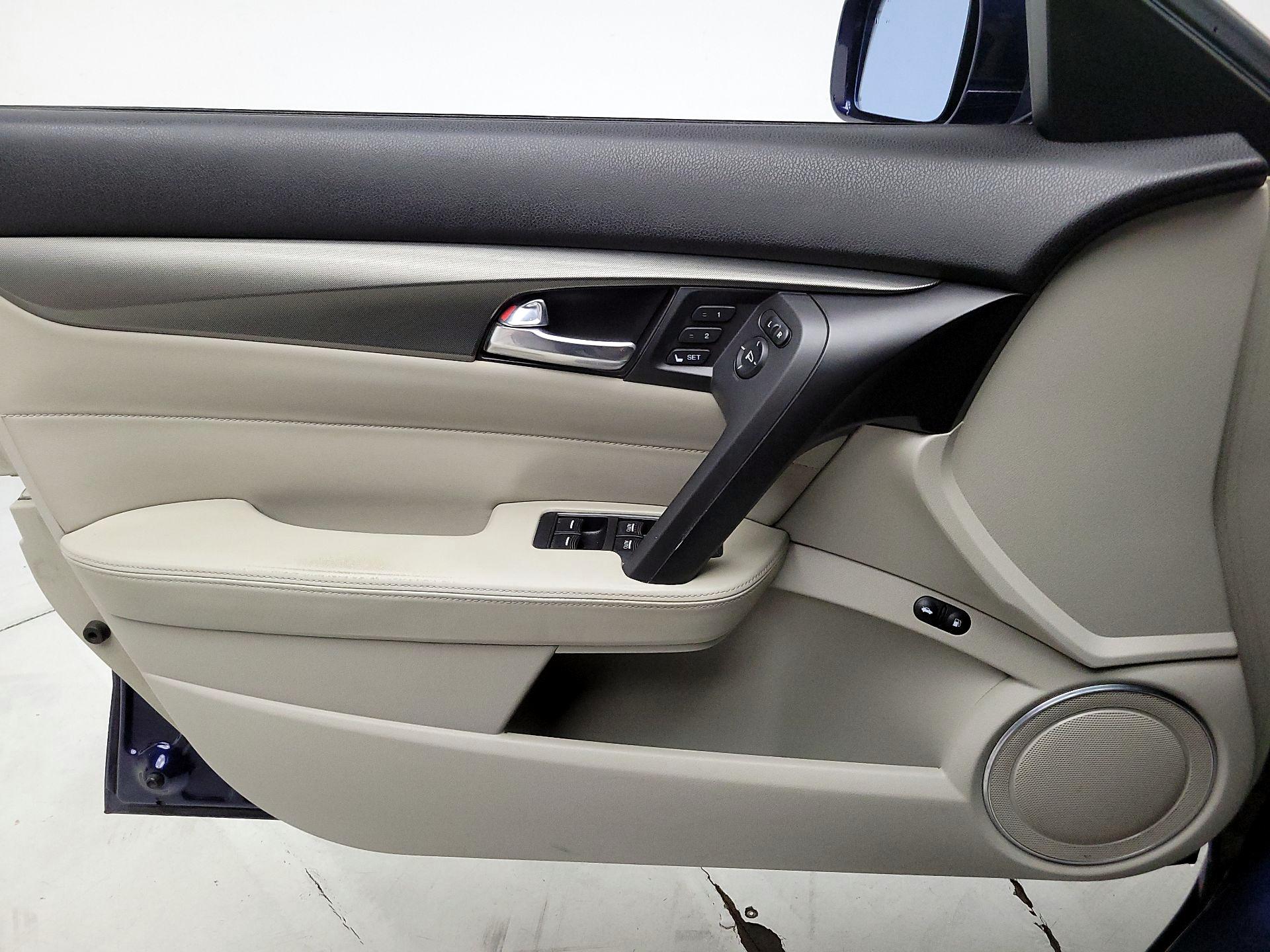 Thumbnail: 2013 Acura TL - 12