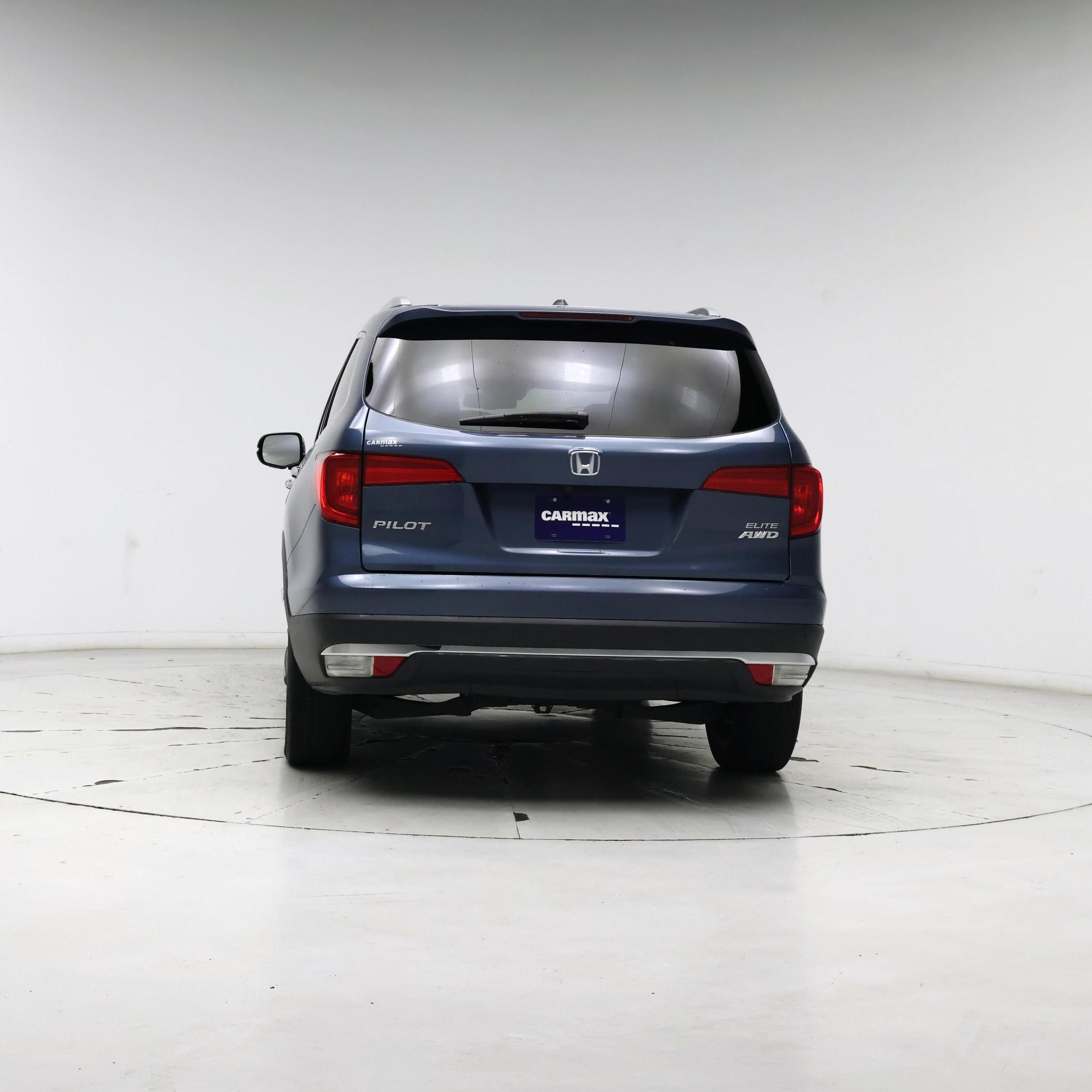 Thumbnail: 2017 Honda Pilot - 6