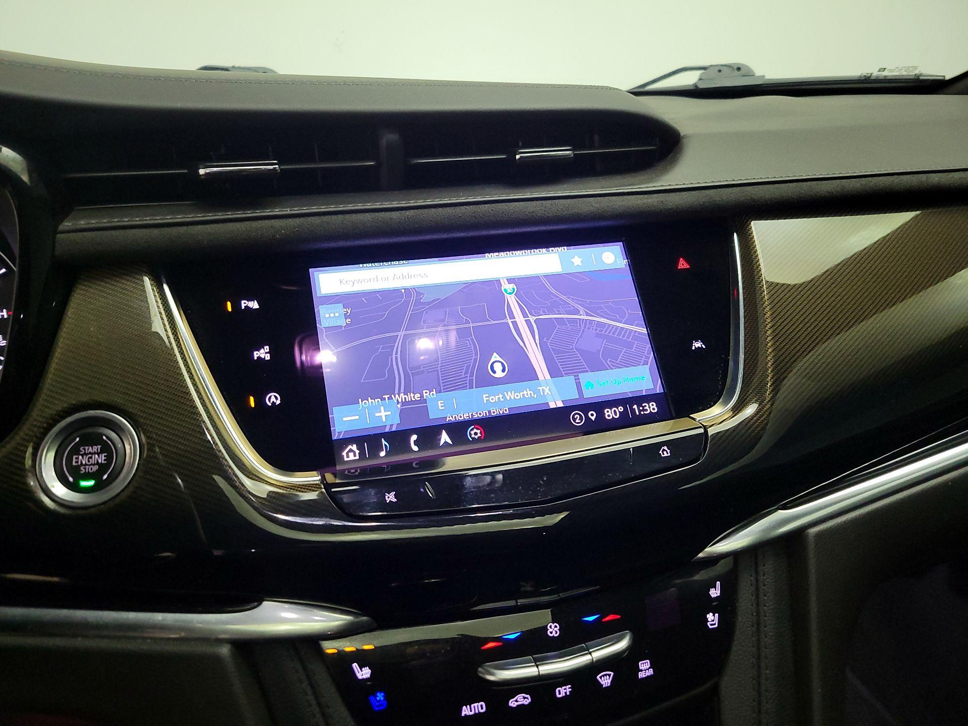 Thumbnail: 2022 Cadillac XT6 - 14