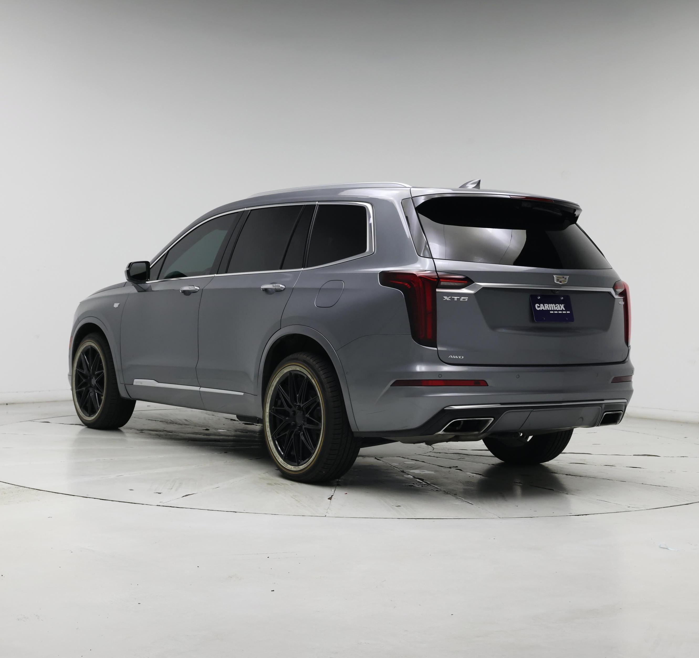 Thumbnail: 2022 Cadillac XT6 - 2
