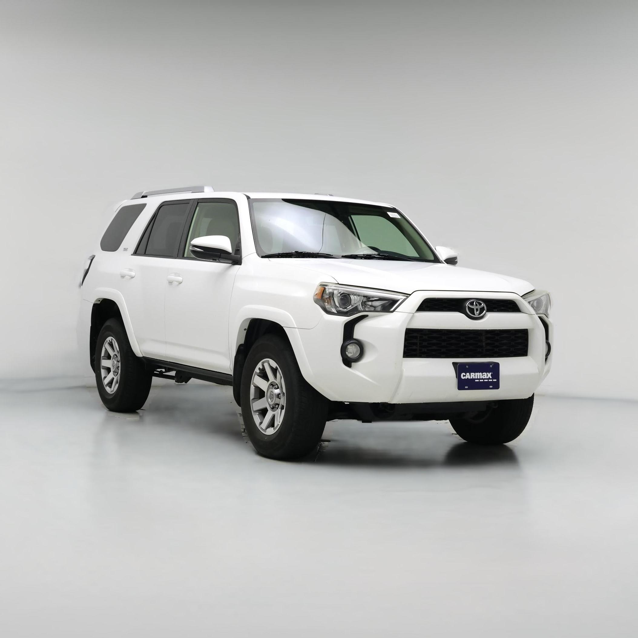 Thumbnail: 2015 Toyota 4Runner - 1