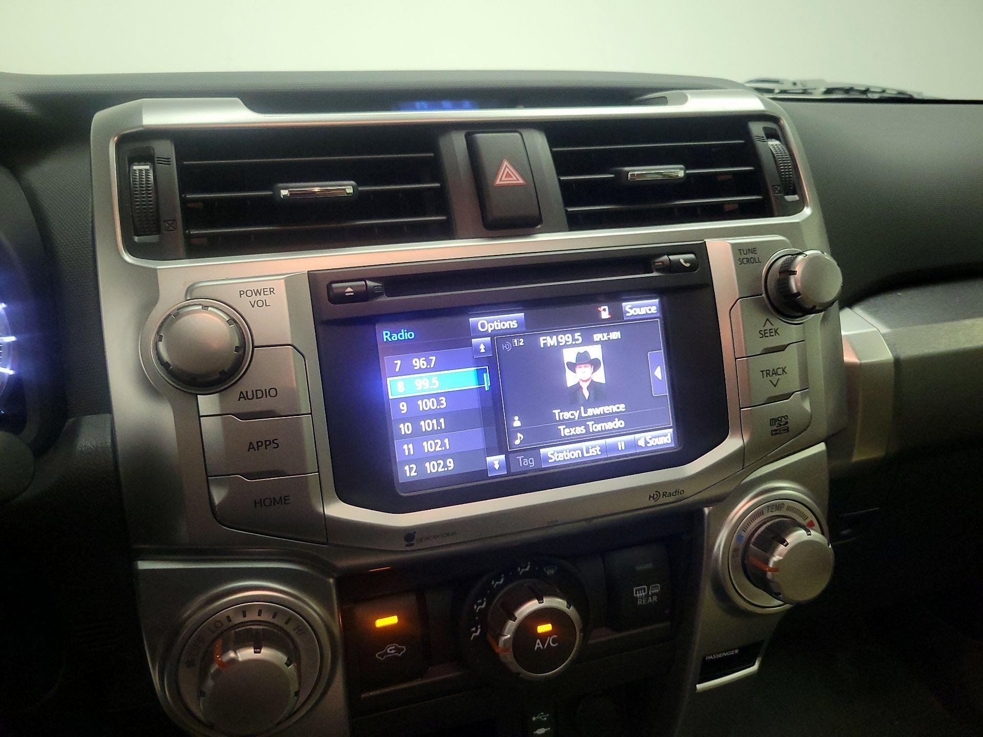 Thumbnail: 2015 Toyota 4Runner - 15