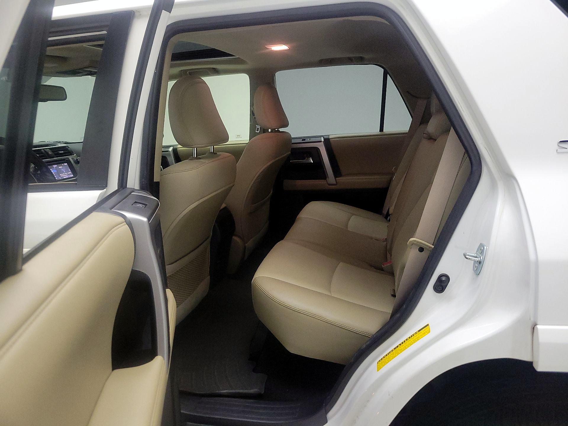 Thumbnail: 2015 Toyota 4Runner - 20