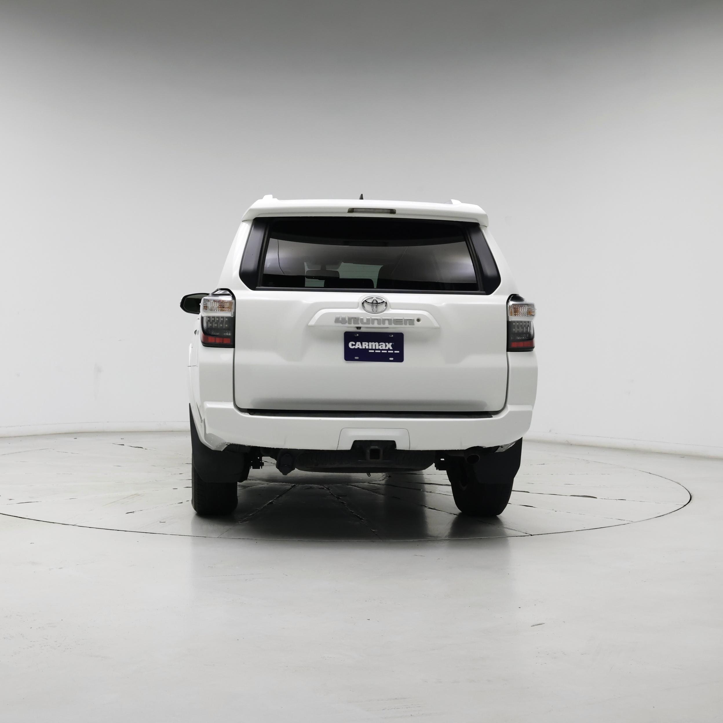 Thumbnail: 2015 Toyota 4Runner - 6