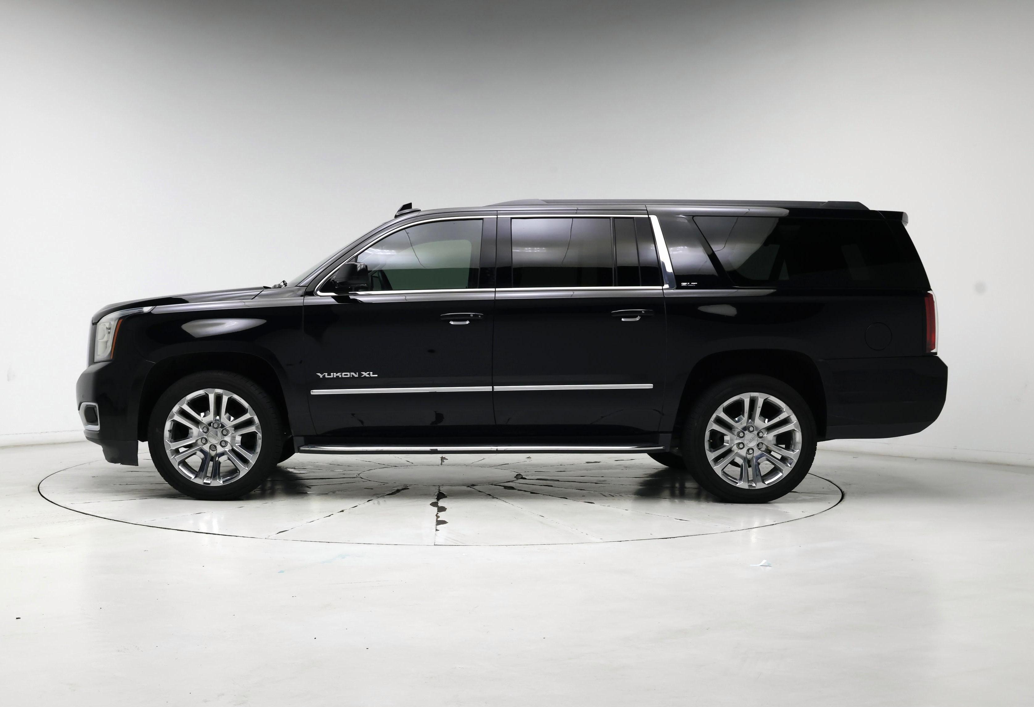 Thumbnail: 2019 GMC Yukon XL - 3