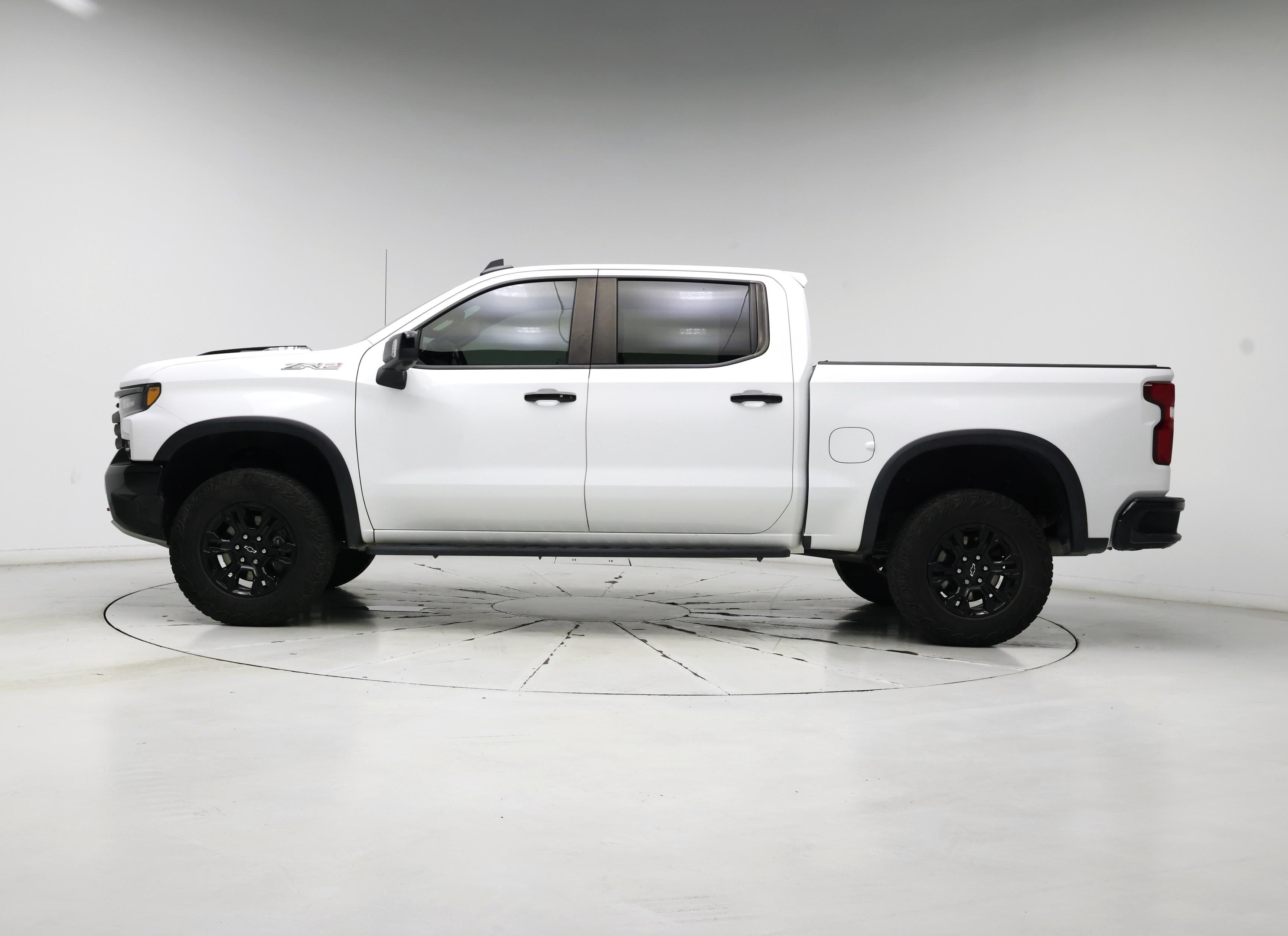 Thumbnail: 2022 Chevrolet Silverado 1500 - 3