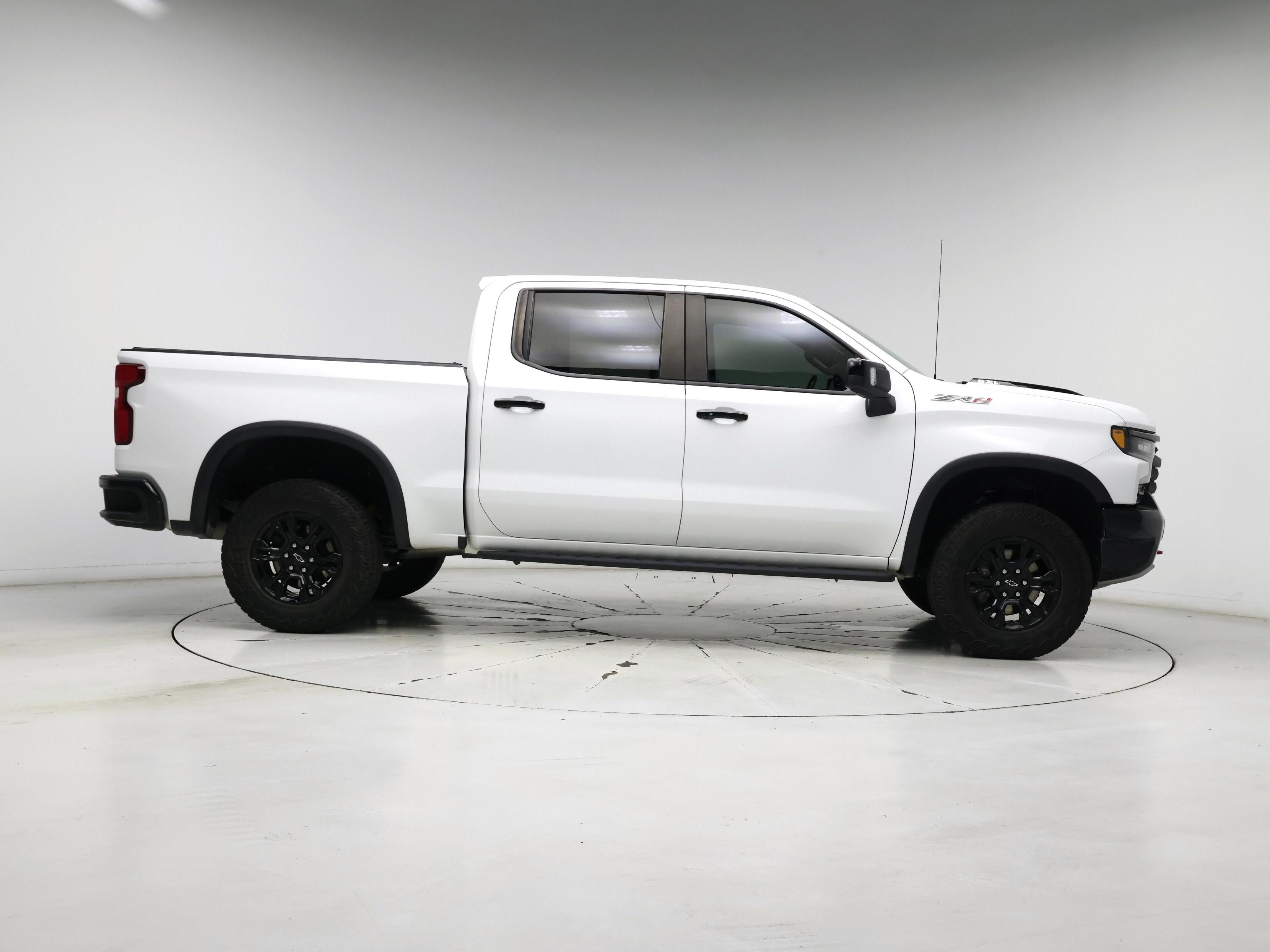 Thumbnail: 2022 Chevrolet Silverado 1500 - 7