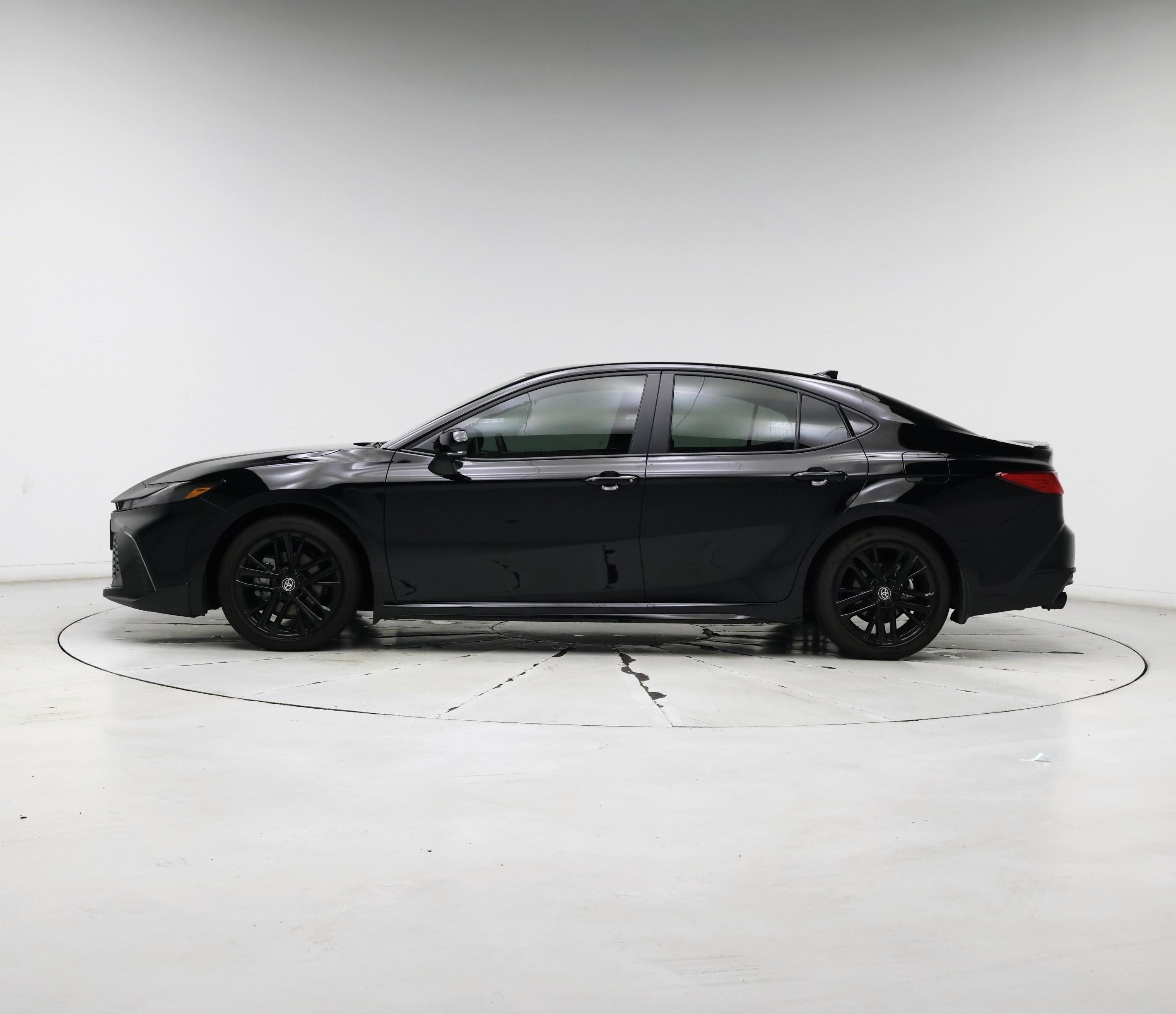 Thumbnail: 2025 Toyota Camry - 3