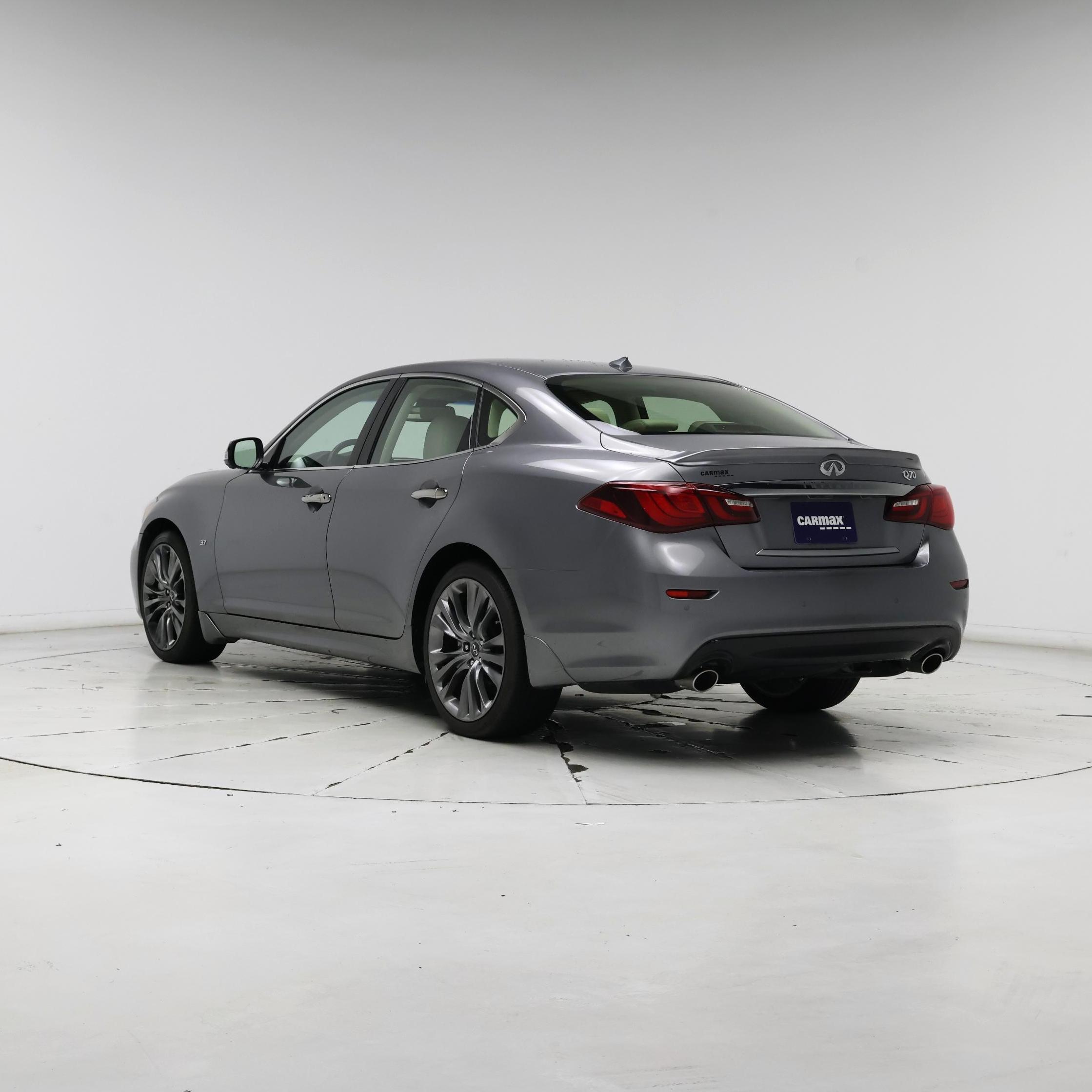 Thumbnail: 2019 INFINITI Q70 - 2