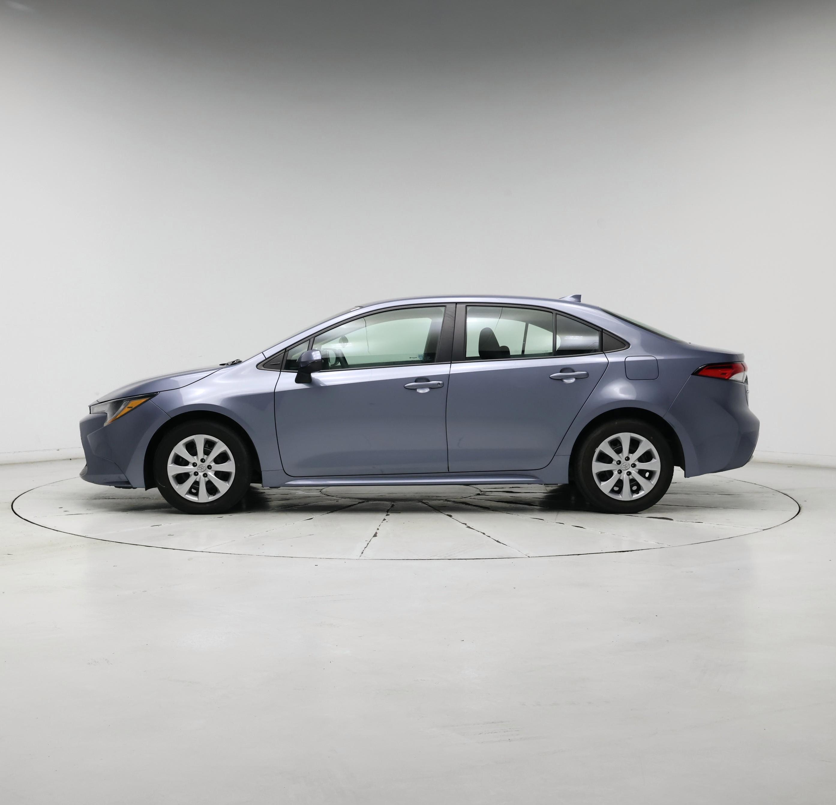 Thumbnail: 2022 Toyota Corolla - 3