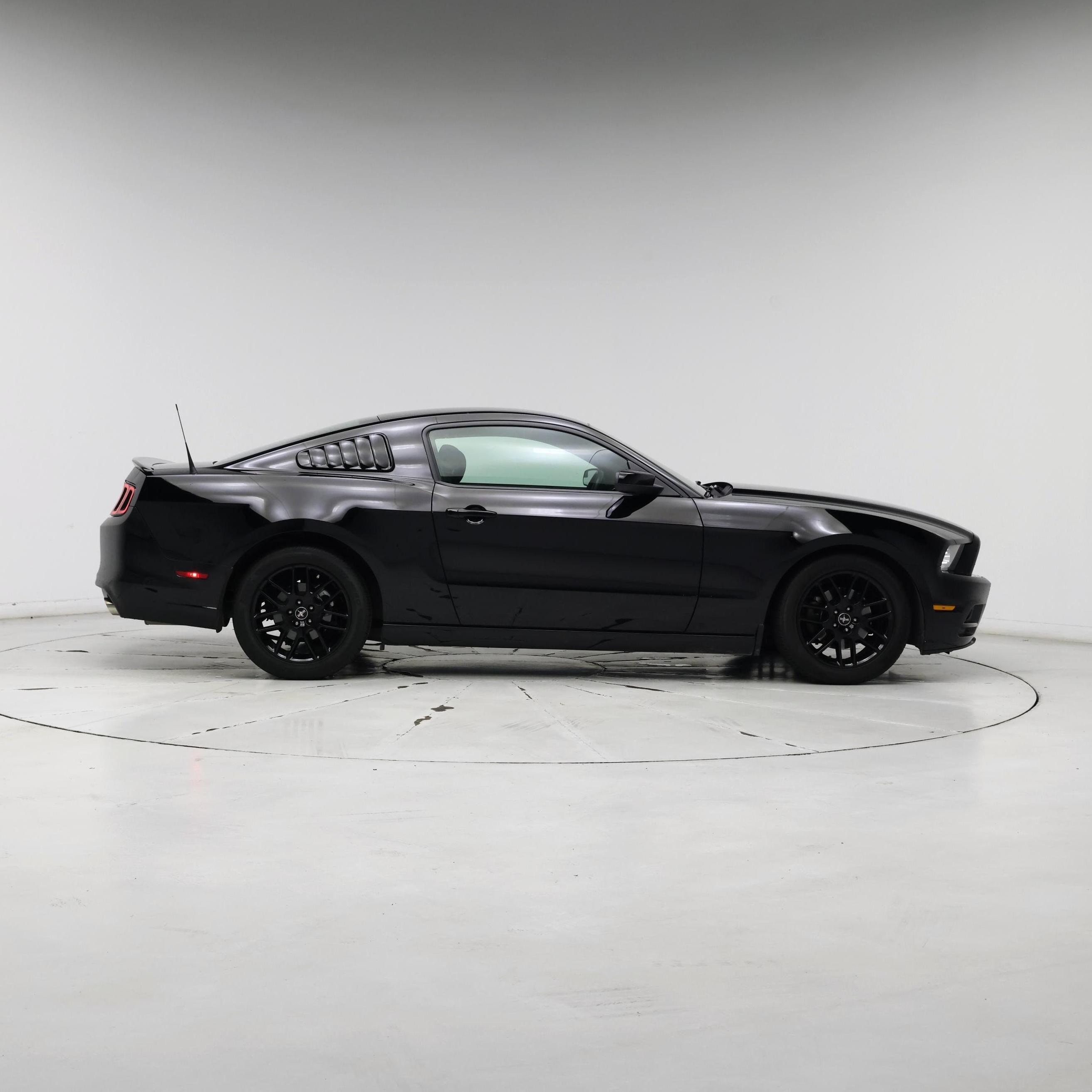 Thumbnail: 2014 Ford Mustang - 7