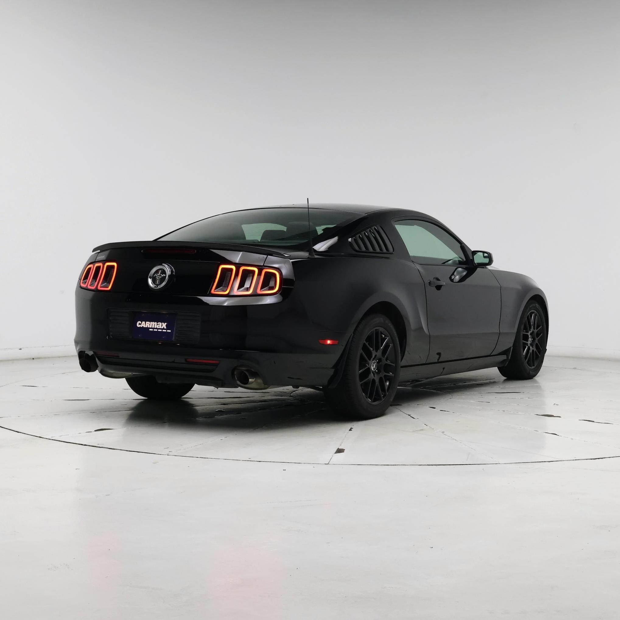 Thumbnail: 2014 Ford Mustang - 8