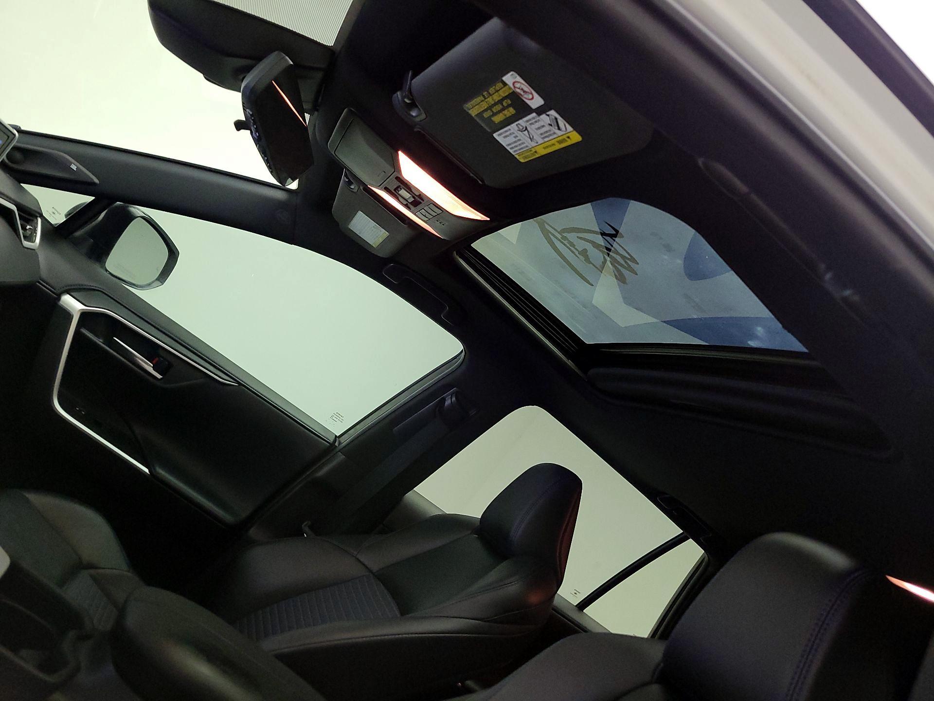 Thumbnail: 2020 Toyota RAV4 - 20