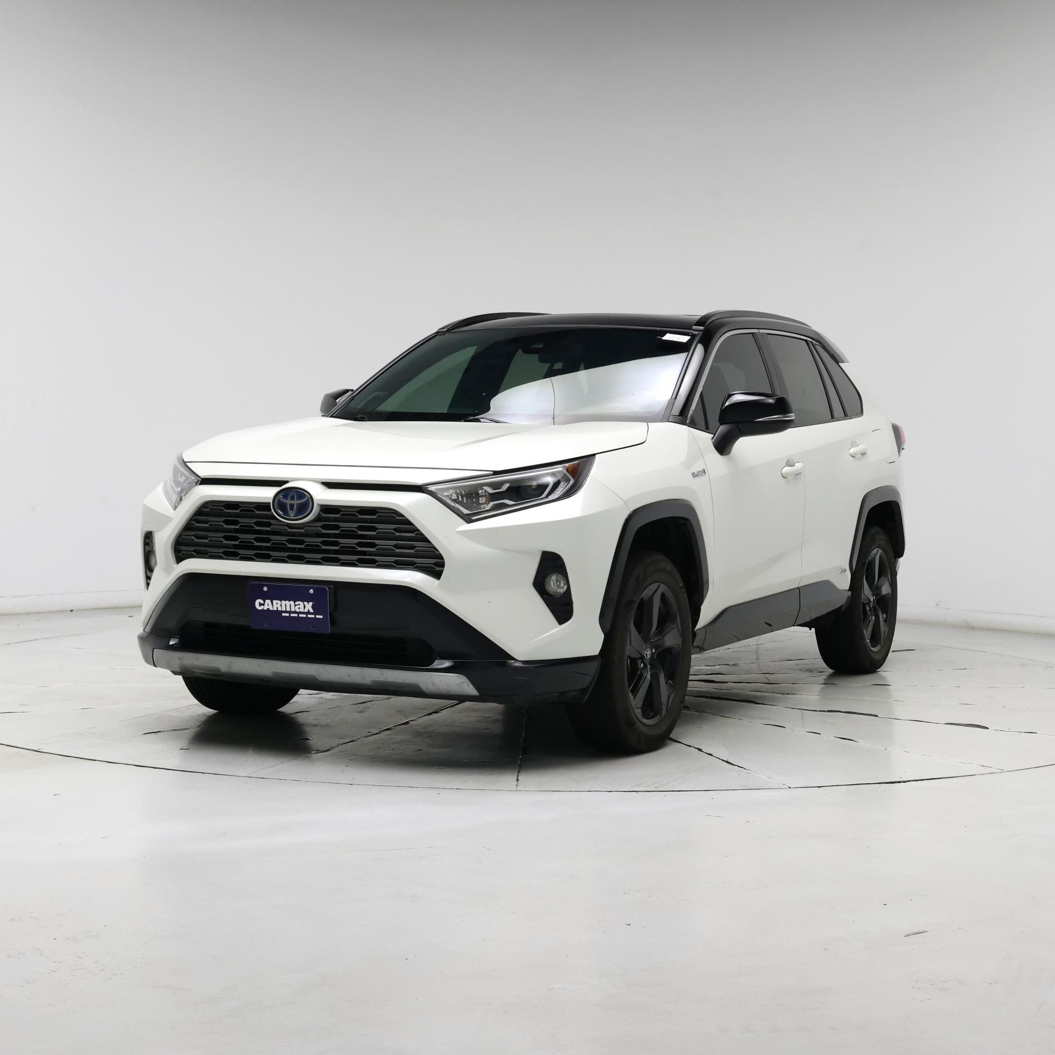 Thumbnail: 2020 Toyota RAV4 - 4