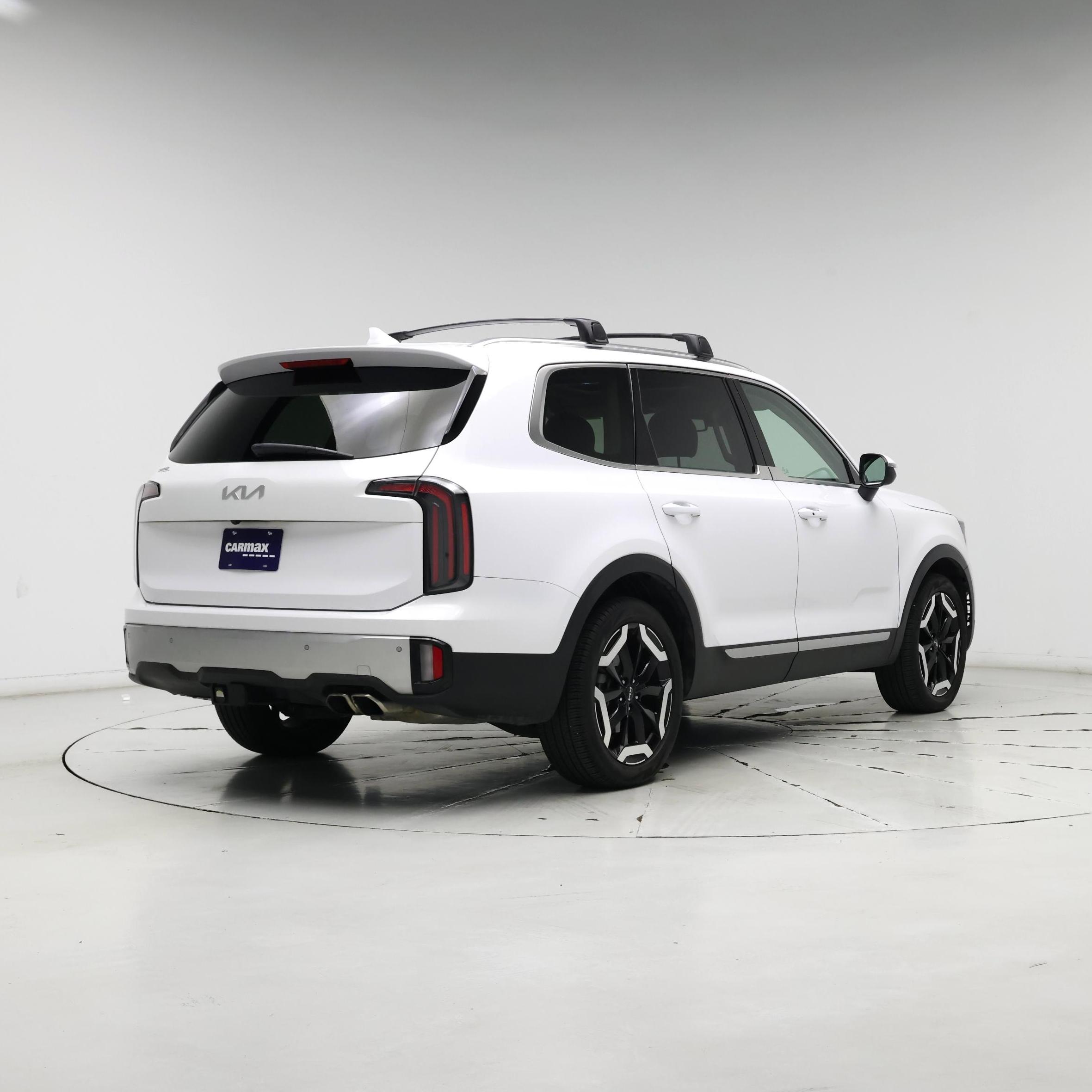 Thumbnail: 2023 Kia Telluride - 8