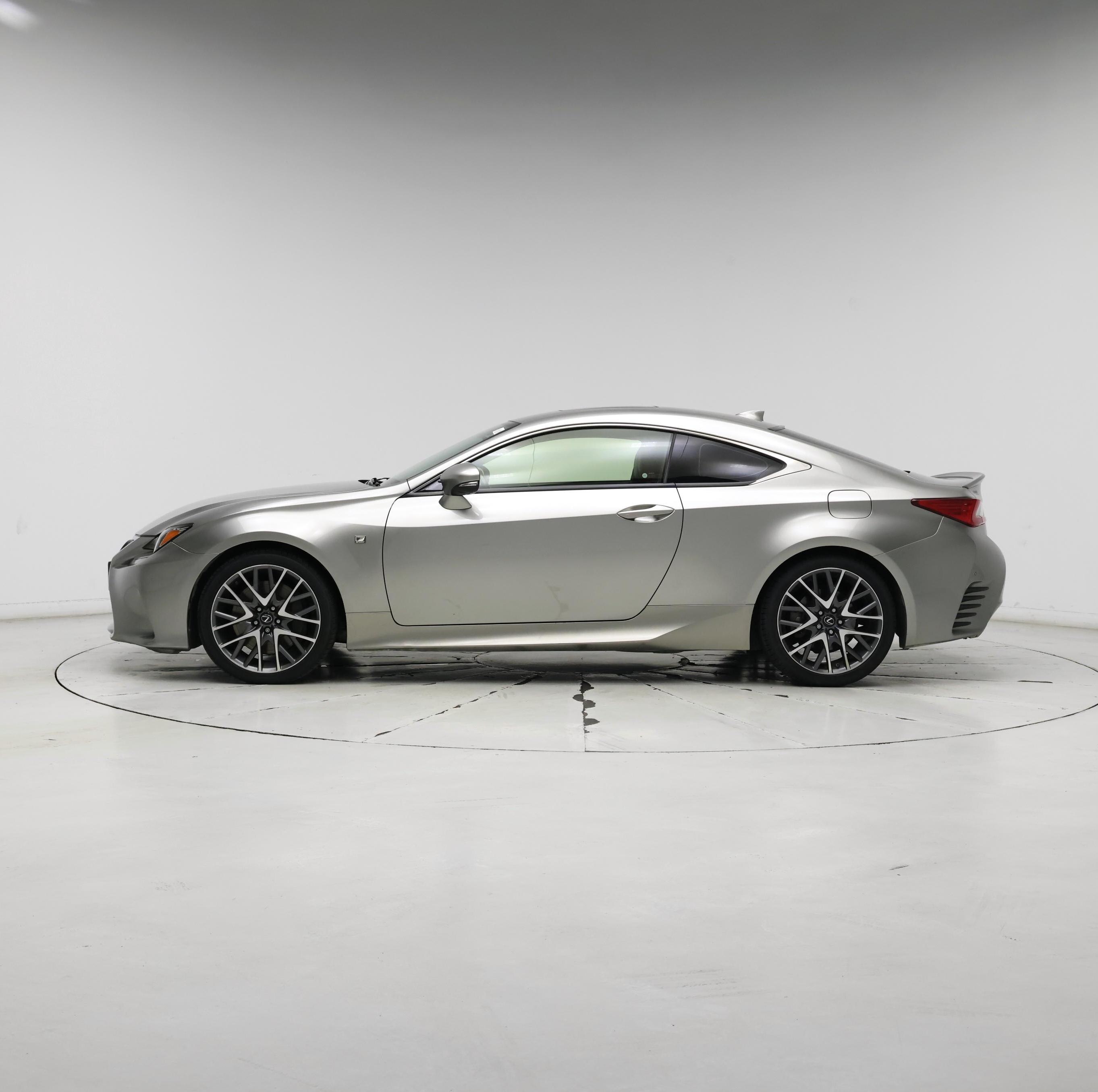 Thumbnail: 2016 Lexus RC - 3