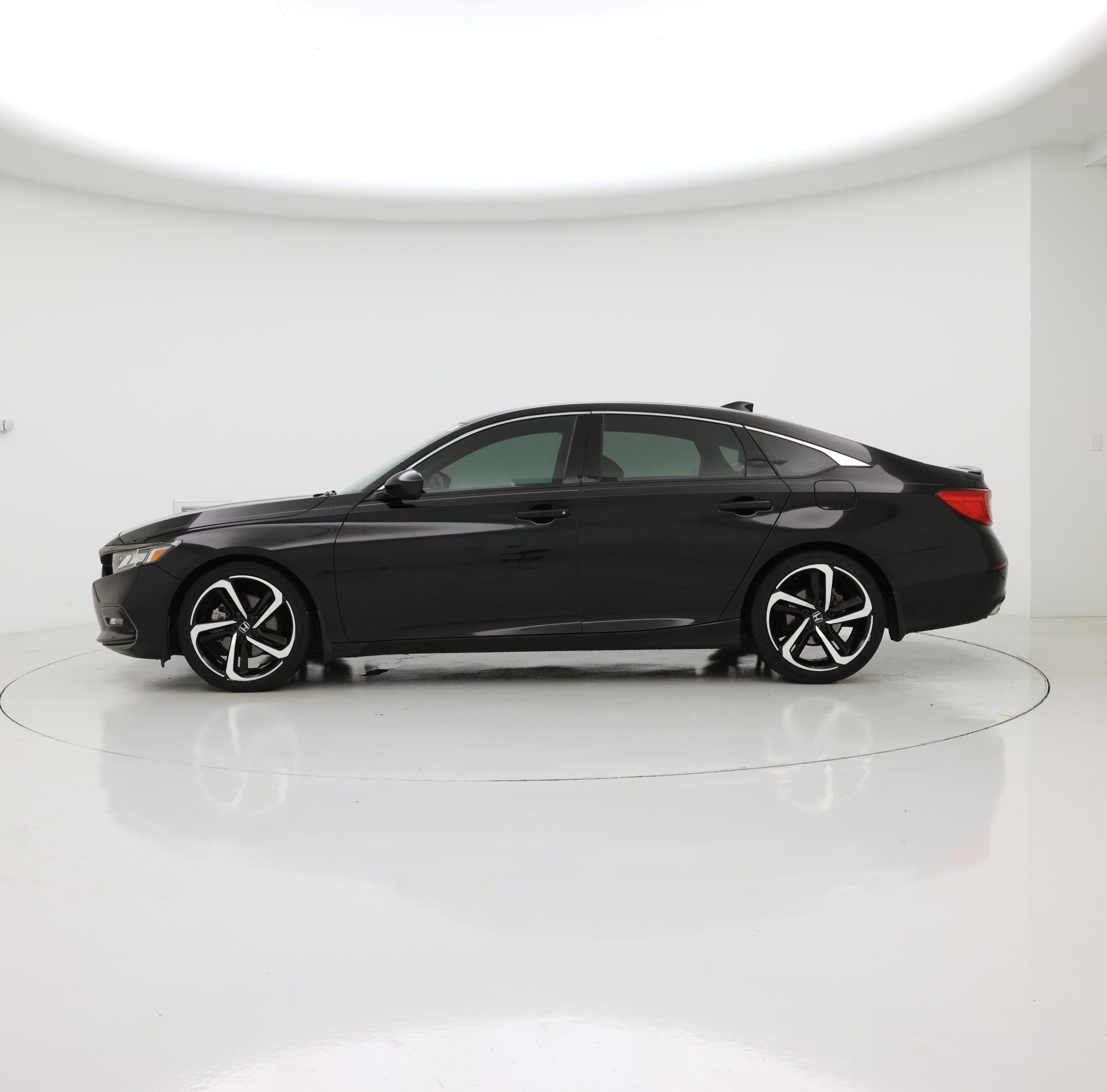 Thumbnail: 2018 Honda Accord - 3