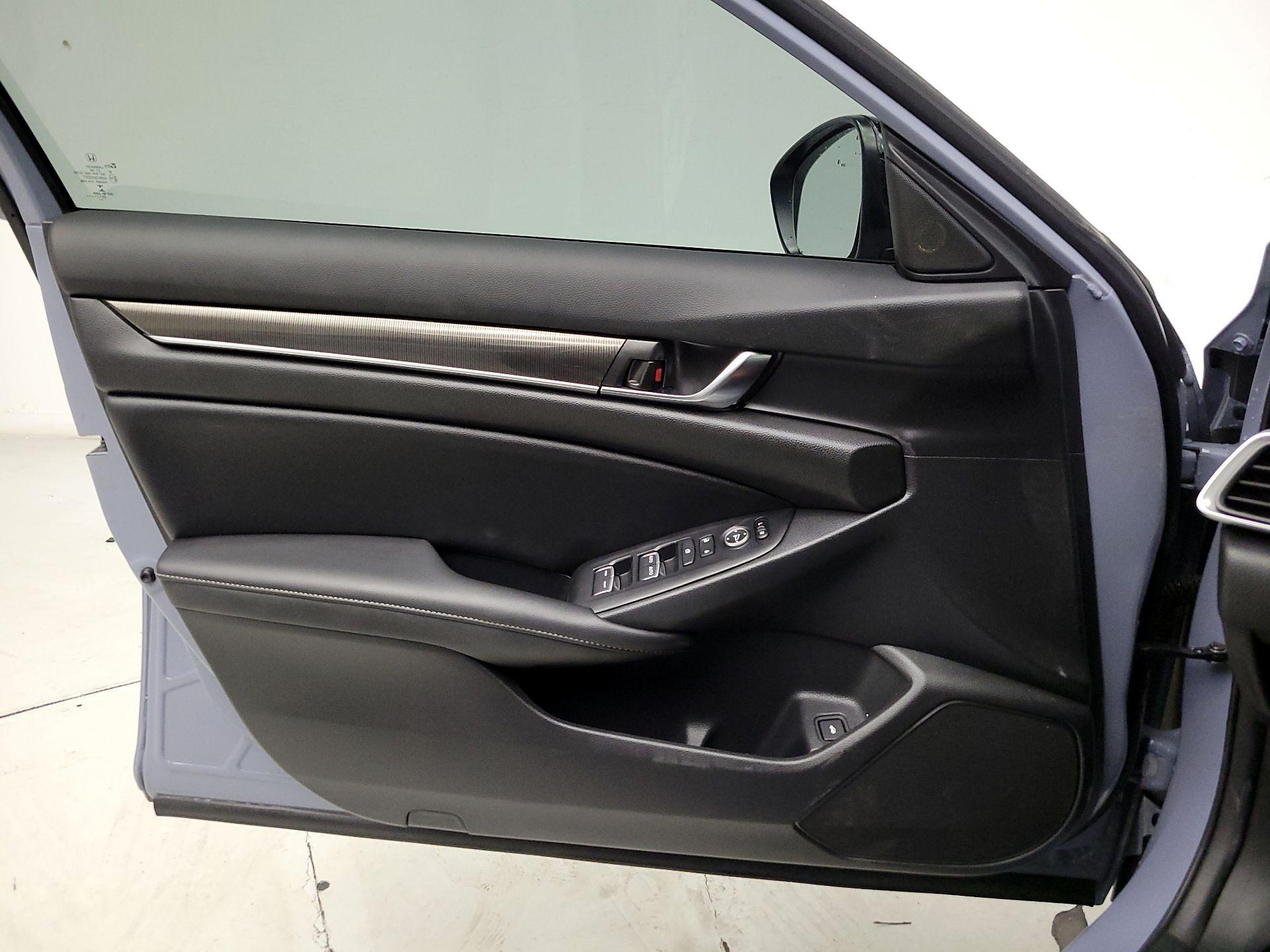 Thumbnail: 2022 Honda Accord - 12