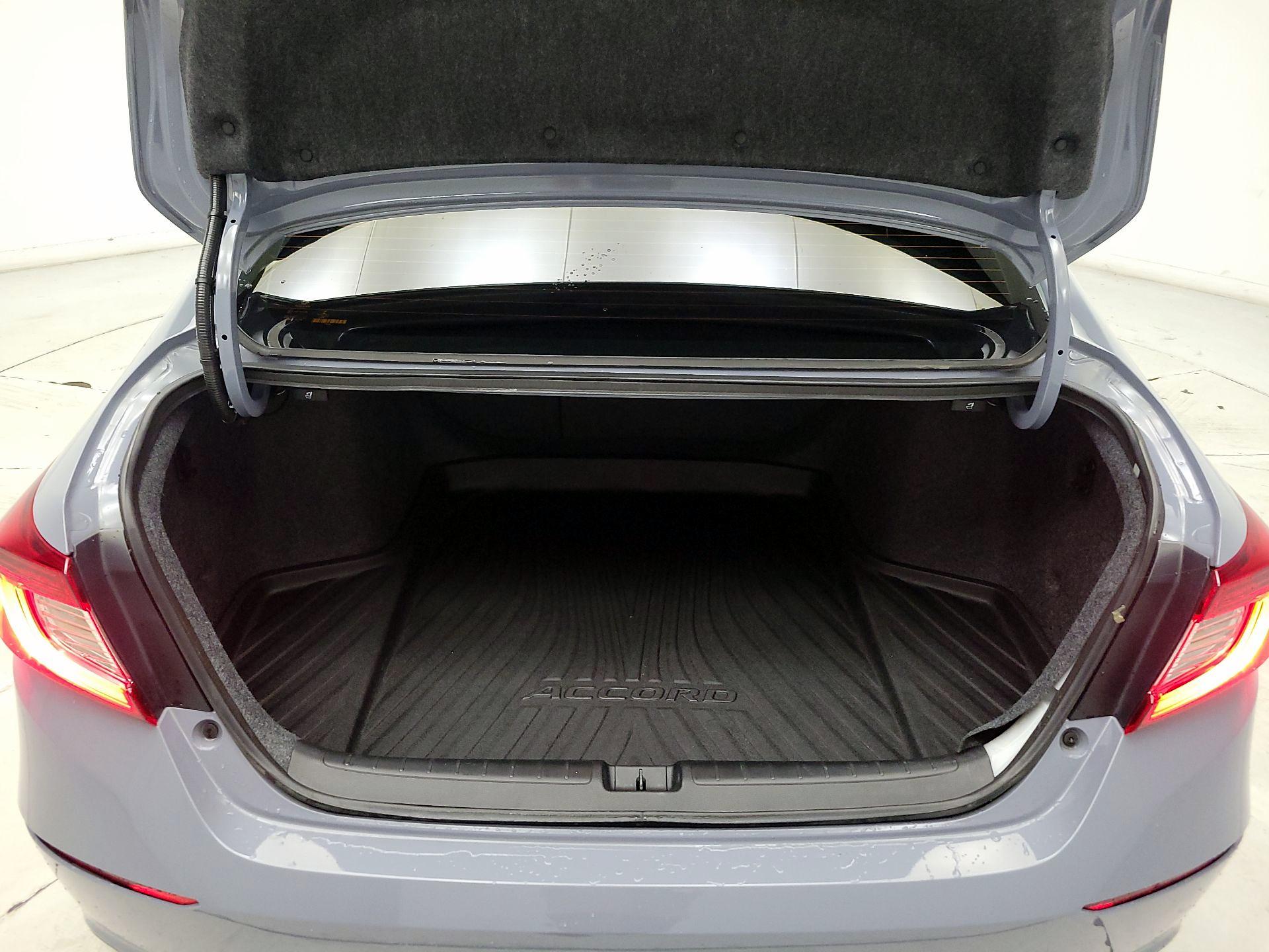 Thumbnail: 2022 Honda Accord - 20