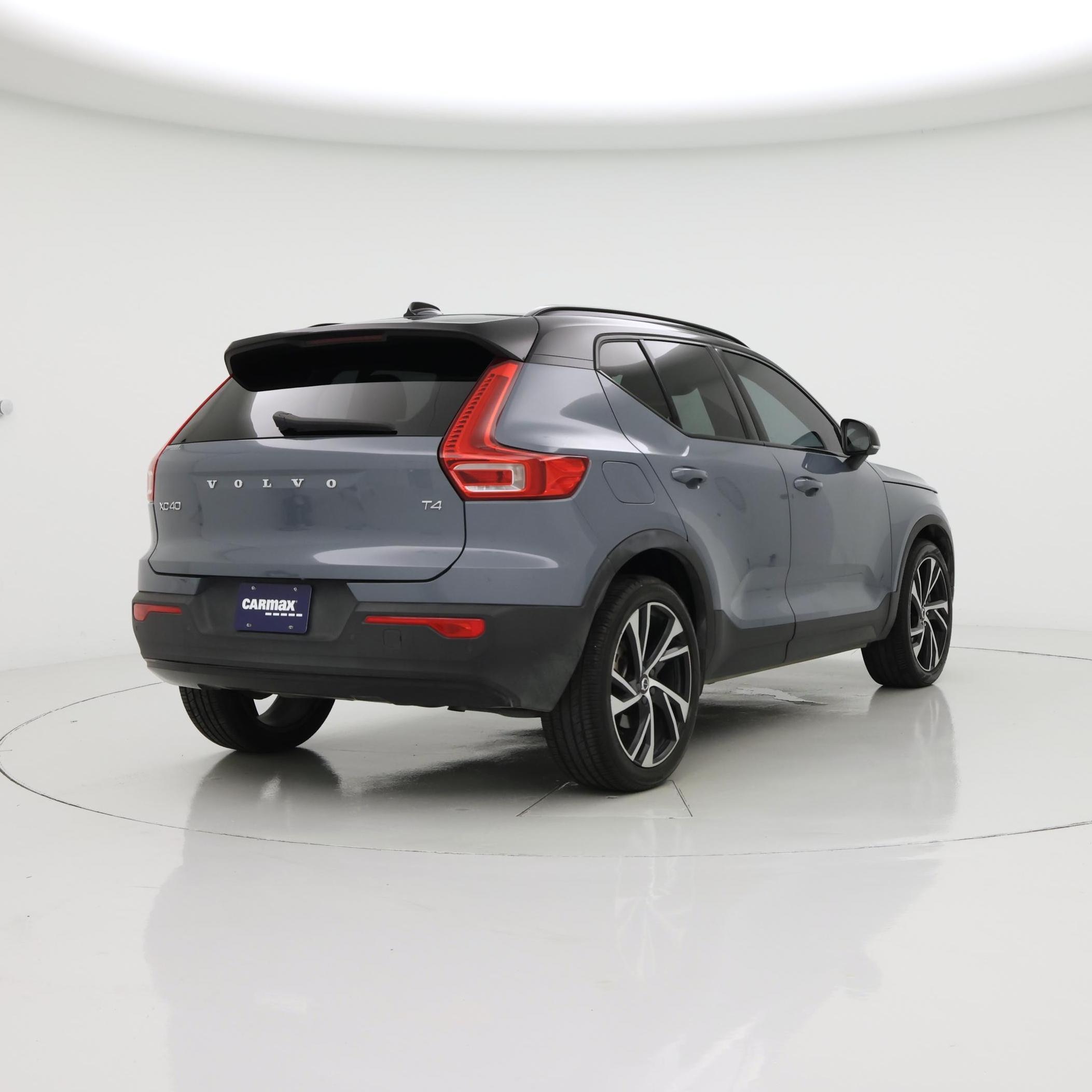 Thumbnail: 2022 Volvo XC40 - 8