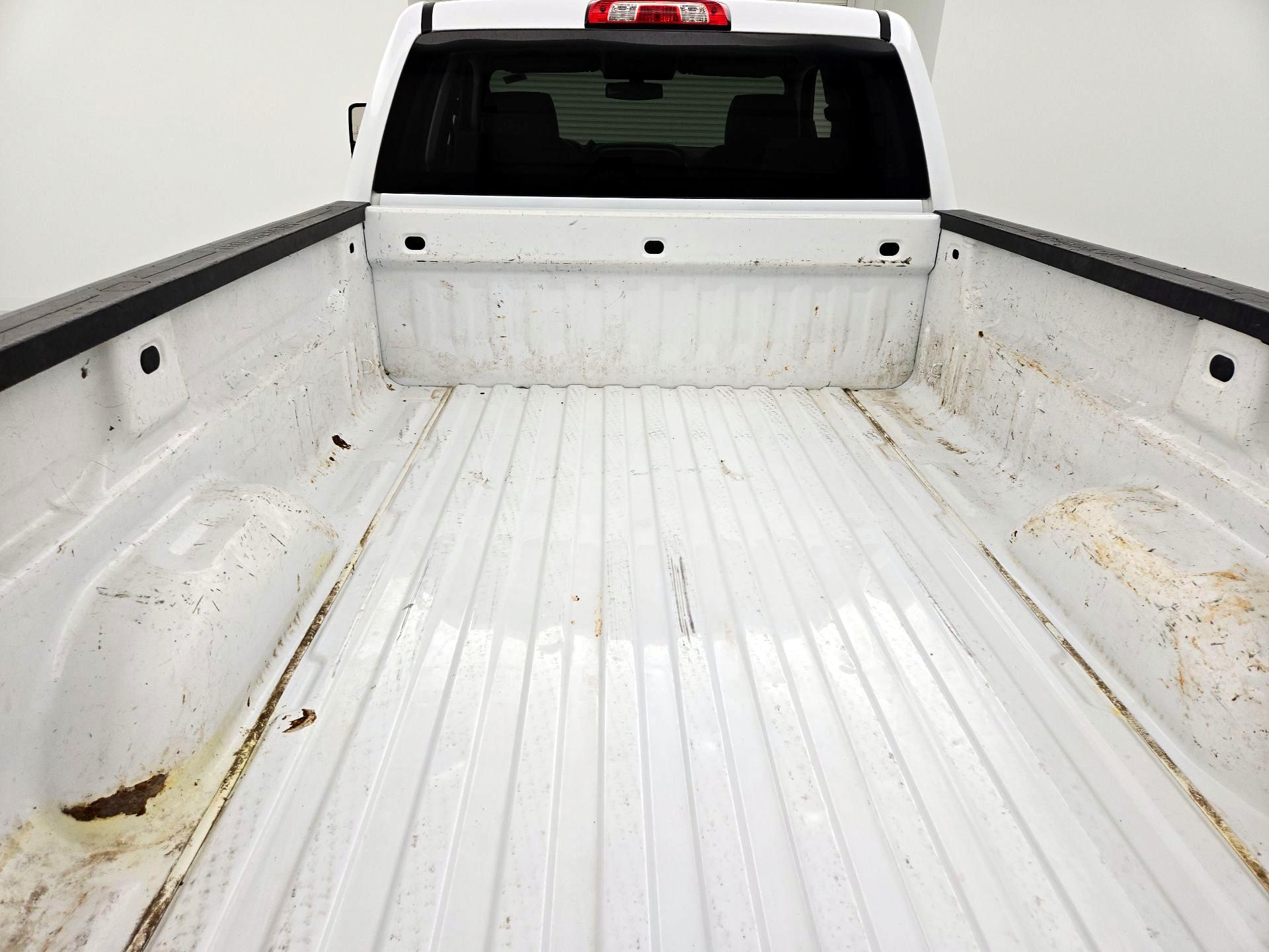 Thumbnail: 2017 Chevrolet Silverado 2500 - 20