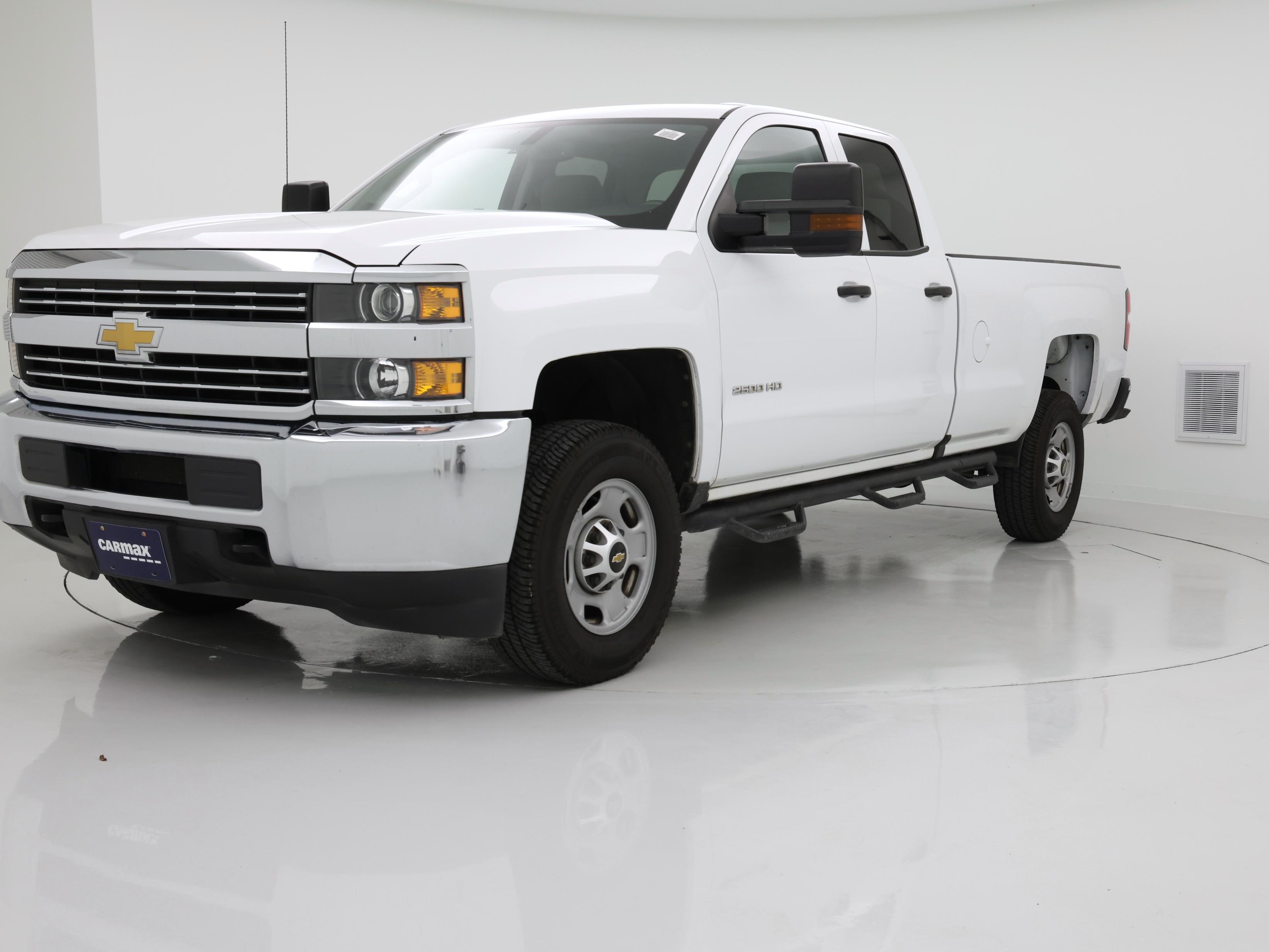Thumbnail: 2017 Chevrolet Silverado 2500 - 4