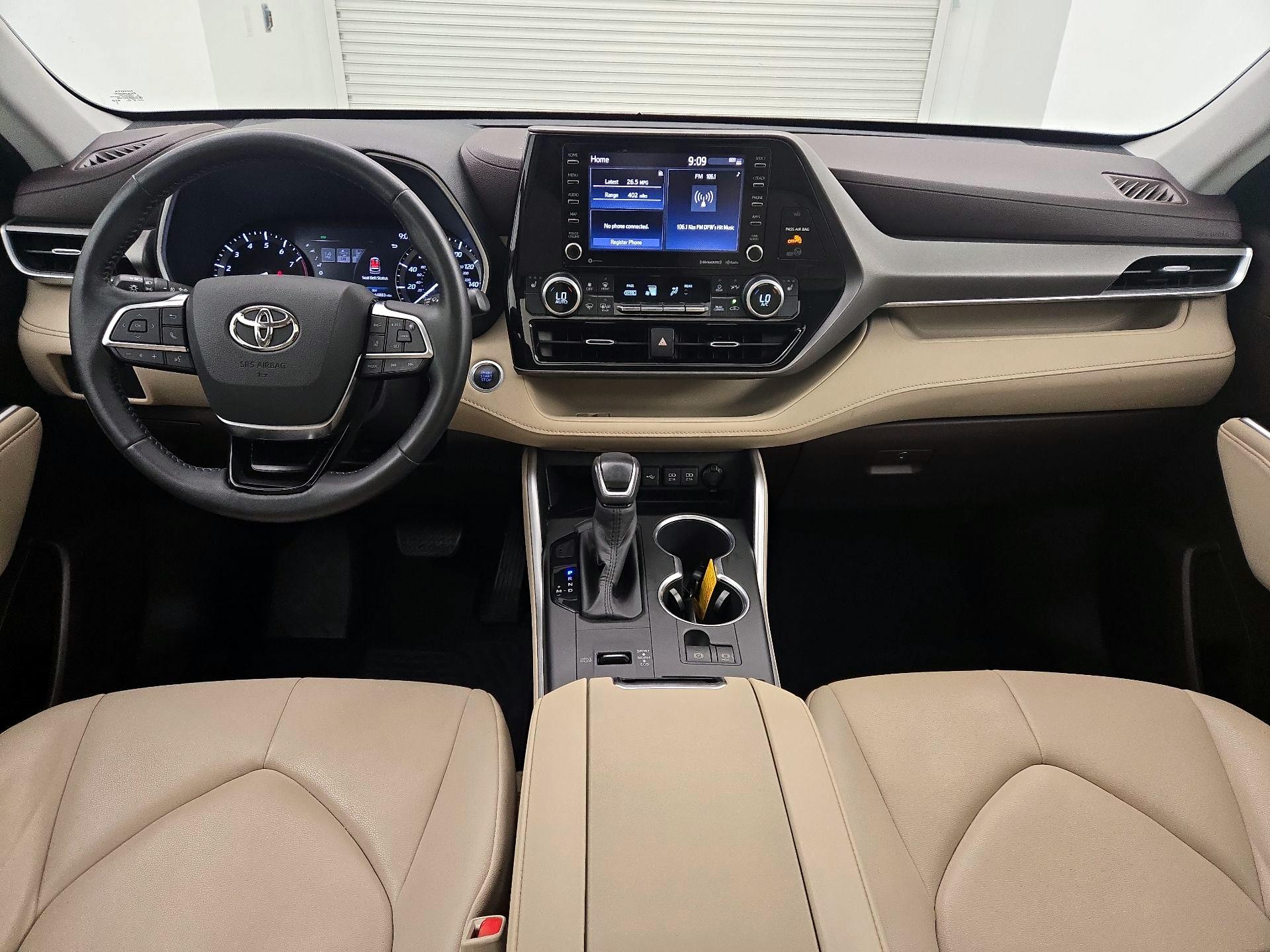 Thumbnail: 2020 Toyota Highlander - 9