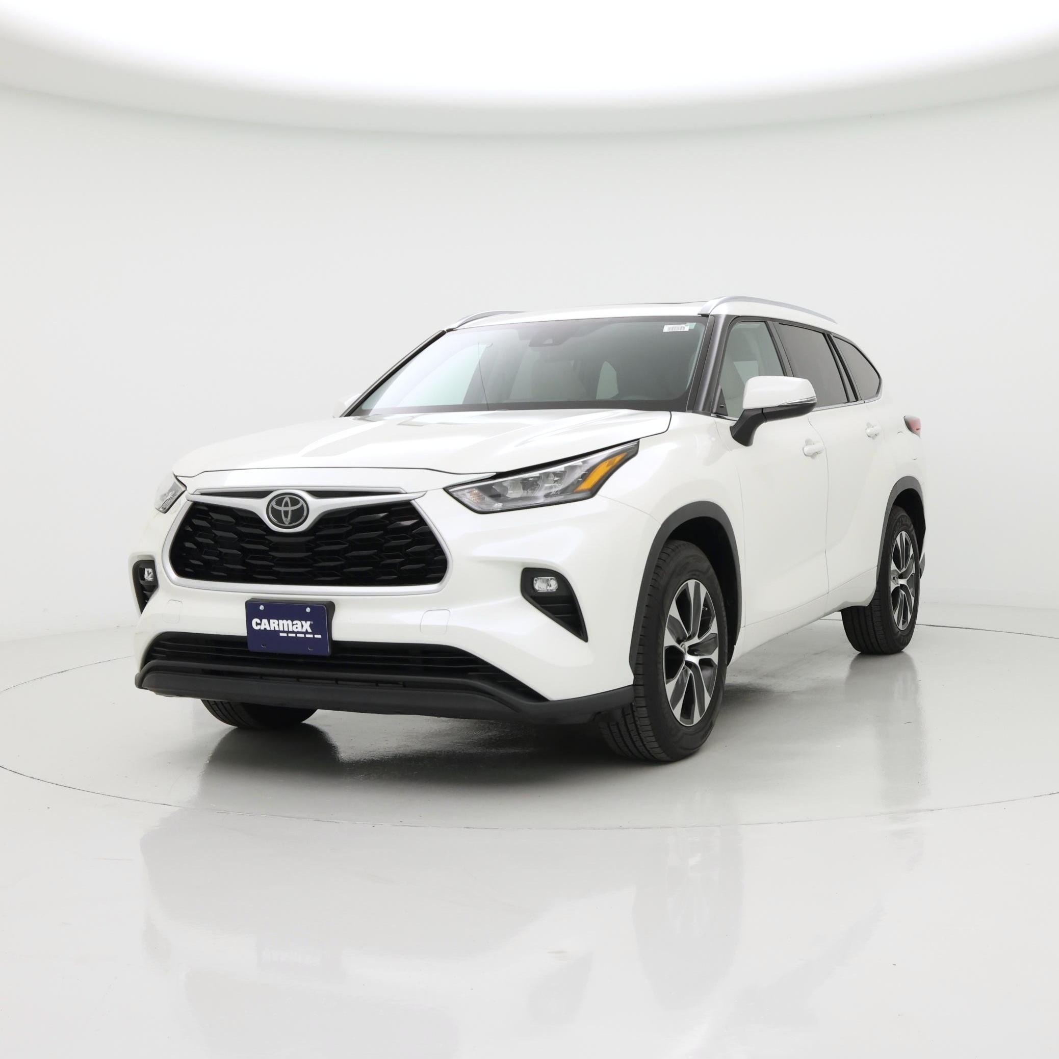 Thumbnail: 2020 Toyota Highlander - 4