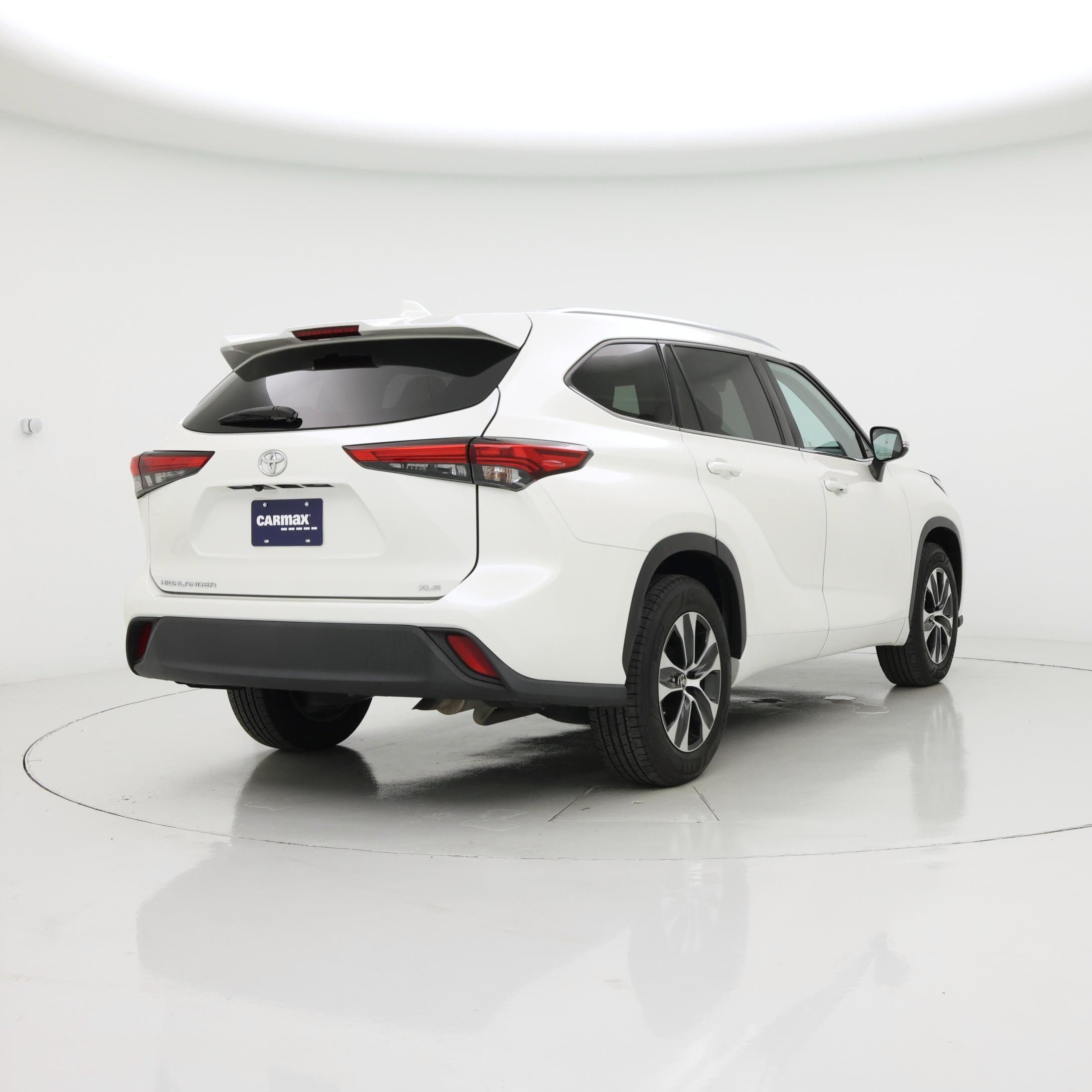 Thumbnail: 2020 Toyota Highlander - 8