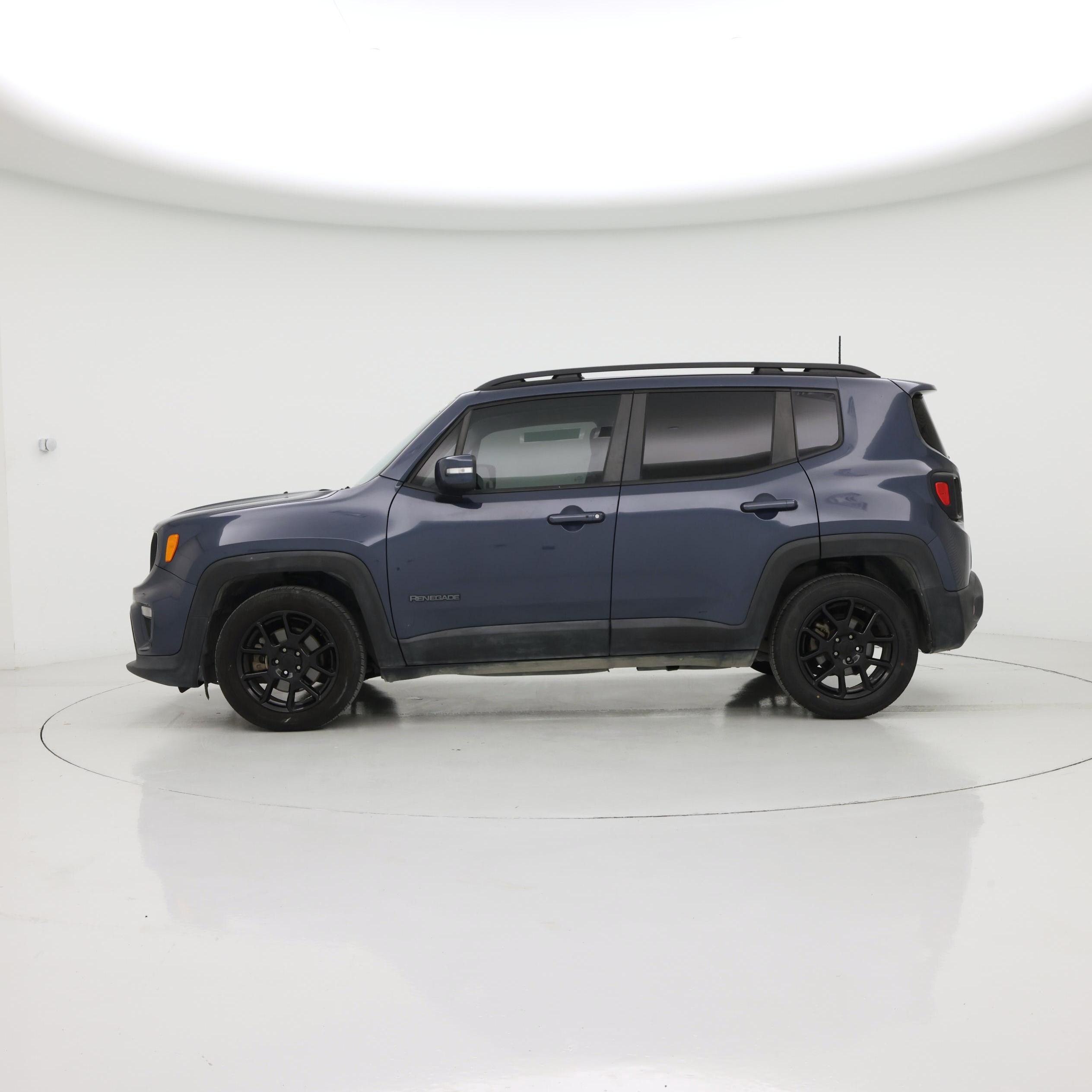Thumbnail: 2020 Jeep Renegade - 3